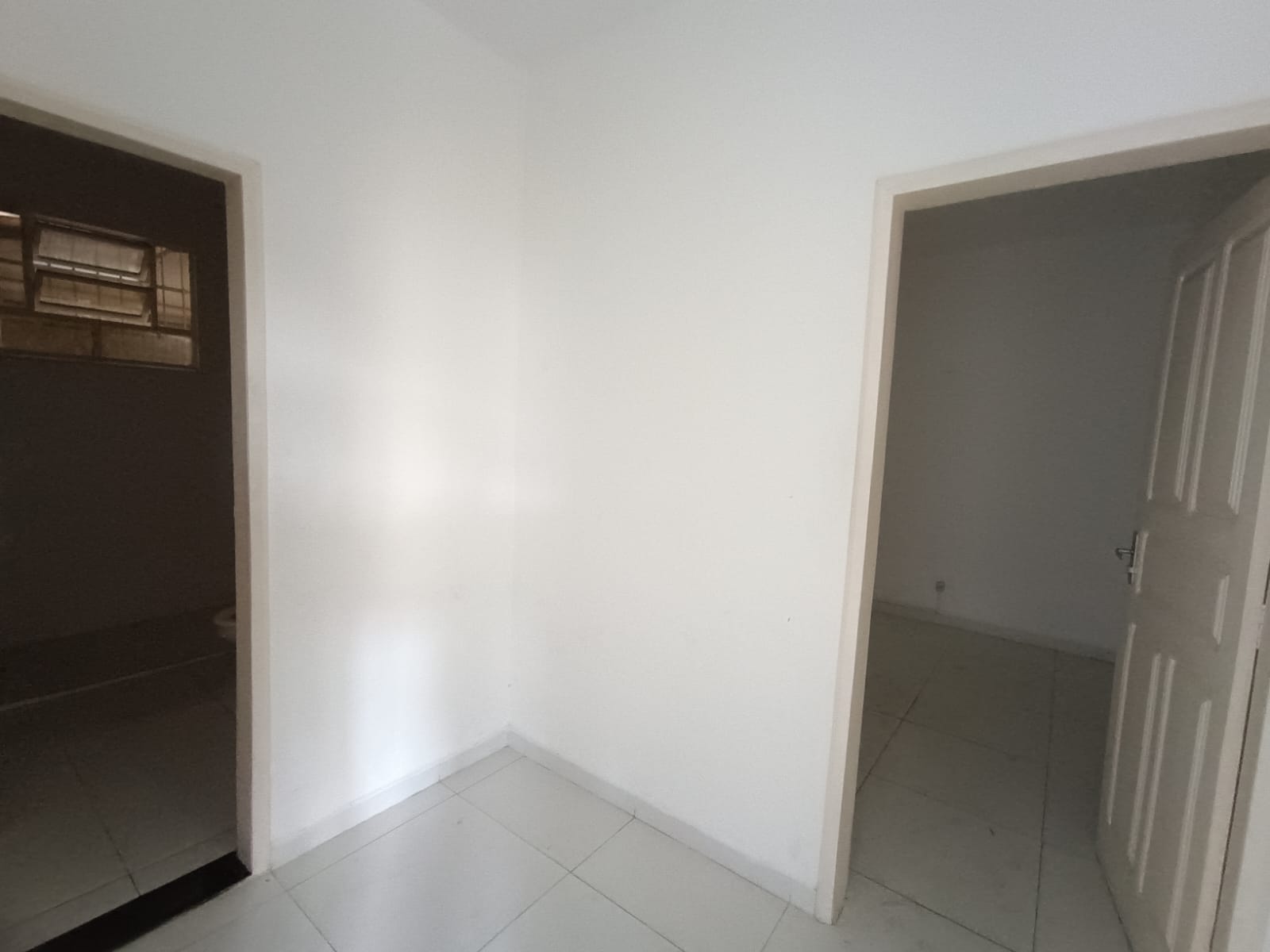Casa comercial para alugar no B. Recreio em ótima localização, 3 quartos sendo 1 suite, 2 salas com bastante espaço. - foto 16