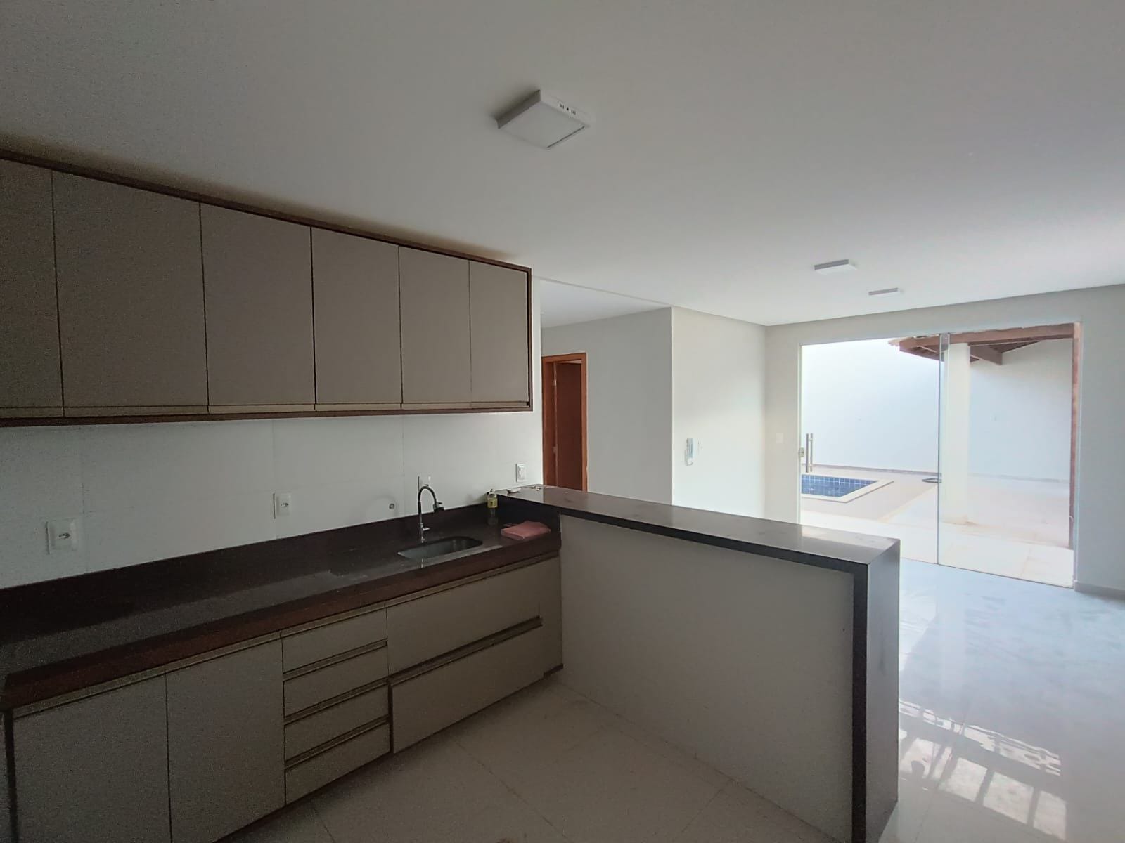 Casa  duplex solta de 3 quartos sendo 2 suítes + piscina + espaço gourmet com churrasqueira à venda, Boa Vista, Vitória da Conquista, BA - foto 17