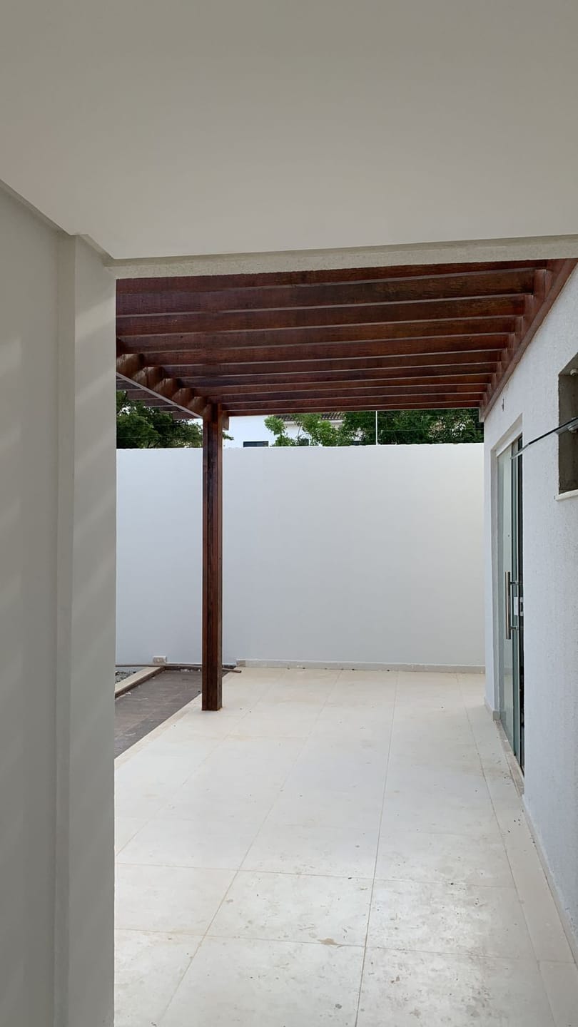 Casa duplex de 3 quartos sendo 2 suítes, piscina, espaço gourmet com churrasqueira depósito e banheiro externo à venda, Boa Vista, Vitória da Con - foto 17