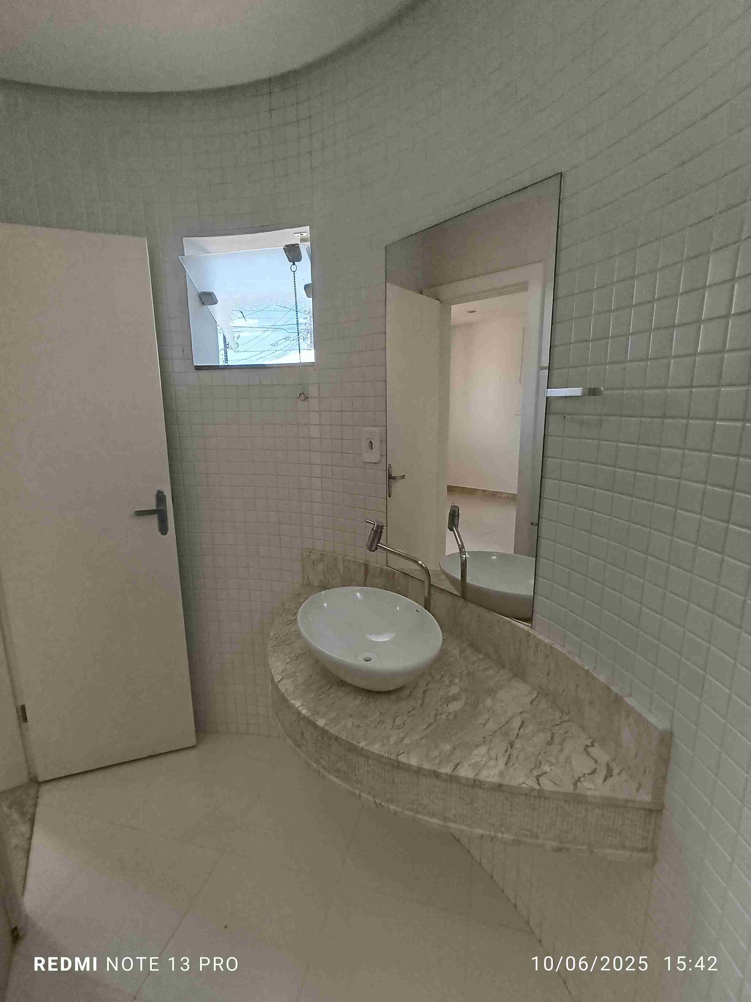 Casa com 5 quartos sendo 4 suítes + dependência completa + escritório para venda, Boa Vista, Vitória da Conquista, BA - foto 17