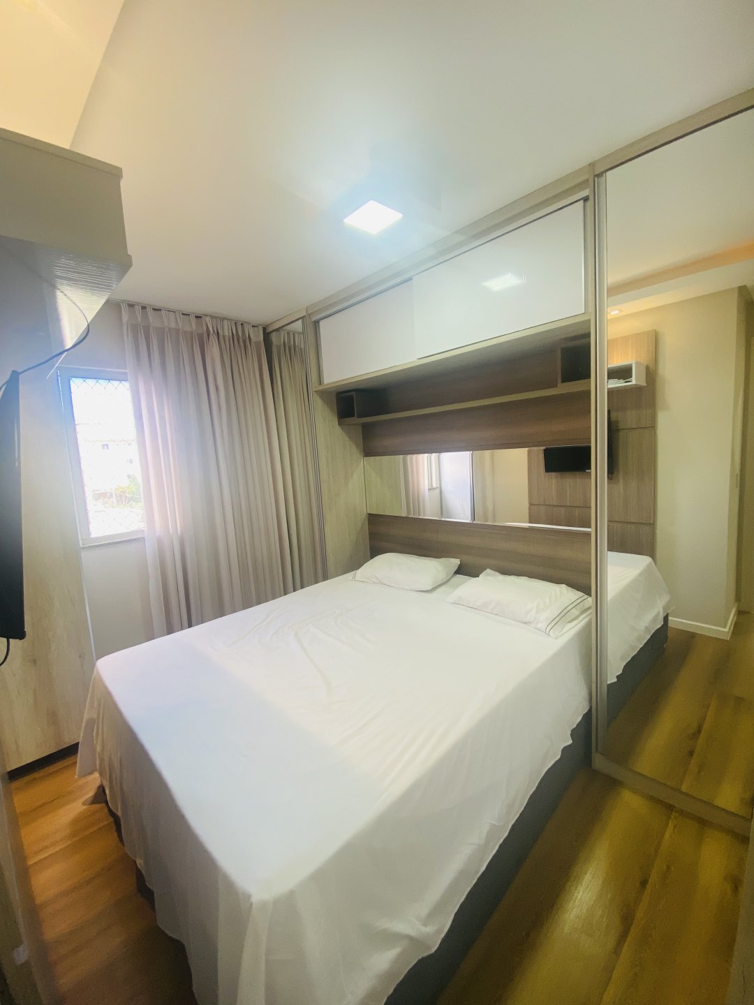 Vendo de porteira fechada, lindo apartamento mobiliado no bairro Boa Vista. - foto 16