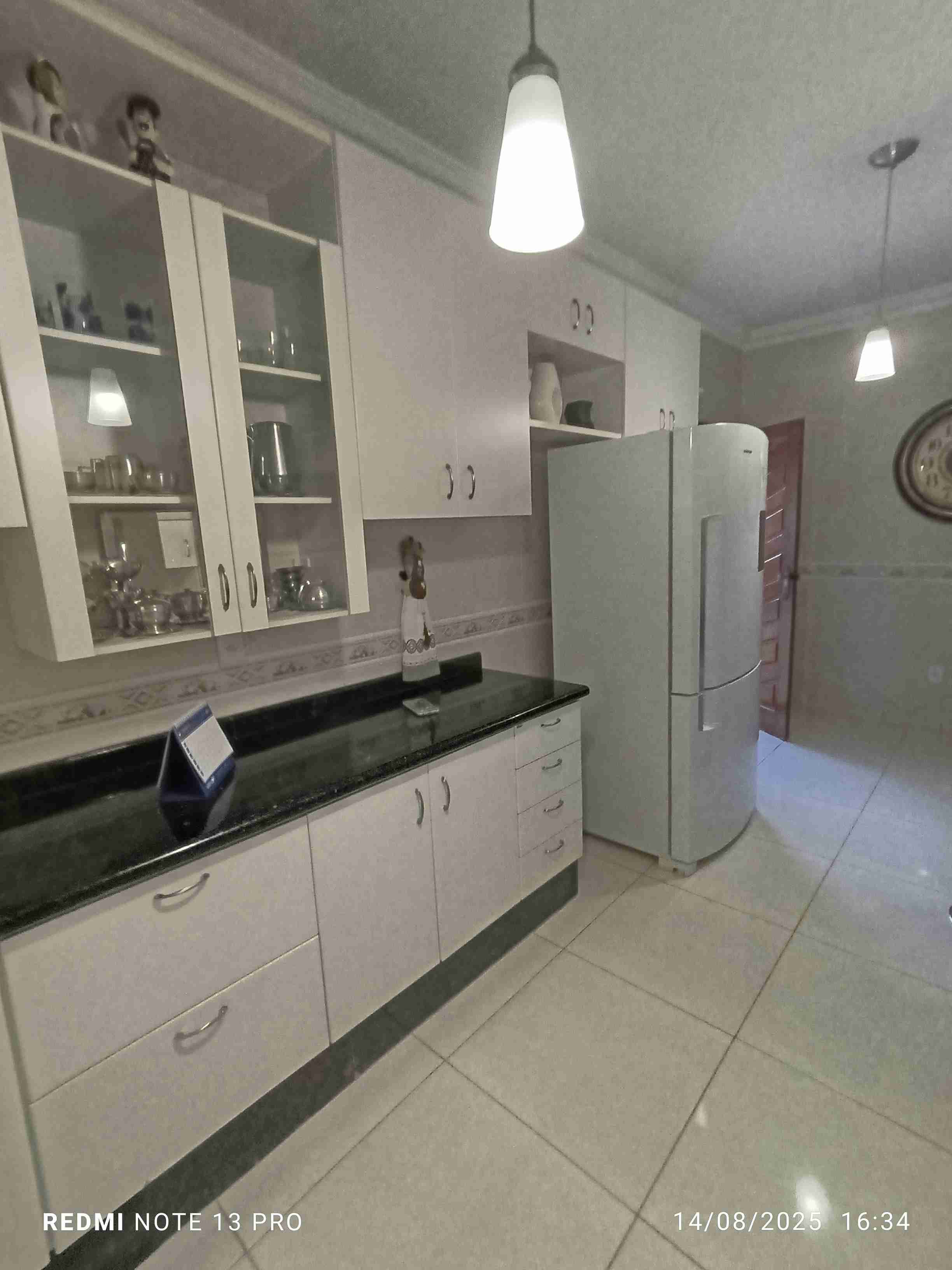Casa com 4 quartos sendo 2 suítes, 4 salas, bastante espaço externo à venda, Ibirapuera, Vitória da Conquista, BA - foto 18