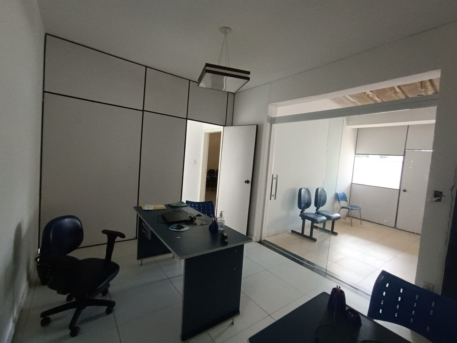 Casa comercial para alugar no B. Recreio em ótima localização, 3 quartos sendo 1 suite, 2 salas com bastante espaço. - foto 18
