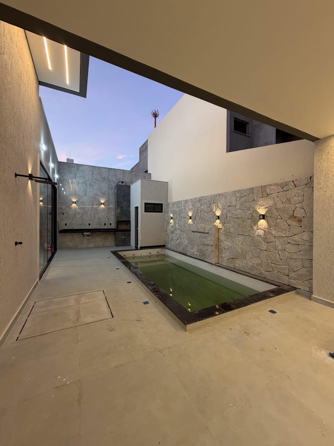 Casa Térrea de Alto Padrão com 4 quartos, sendo 3 suítes - Bairro Boa Vista - Vitória da Conquista - foto 17