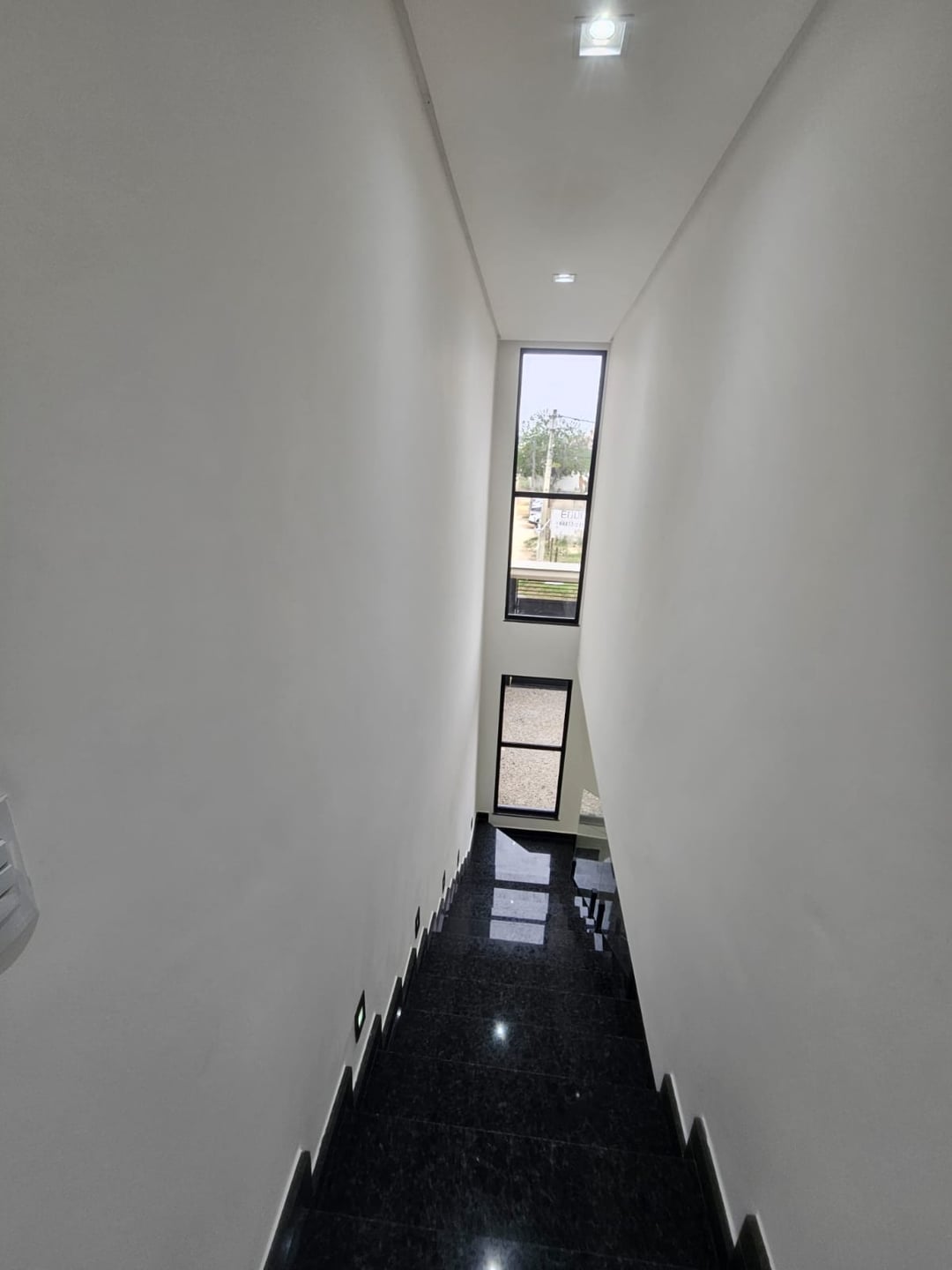 a VENDA um Sobrado de 3 suítes c/ Piscina e área gourmet no B. Boa Vista, Vit. da Conquista - BA - foto 17