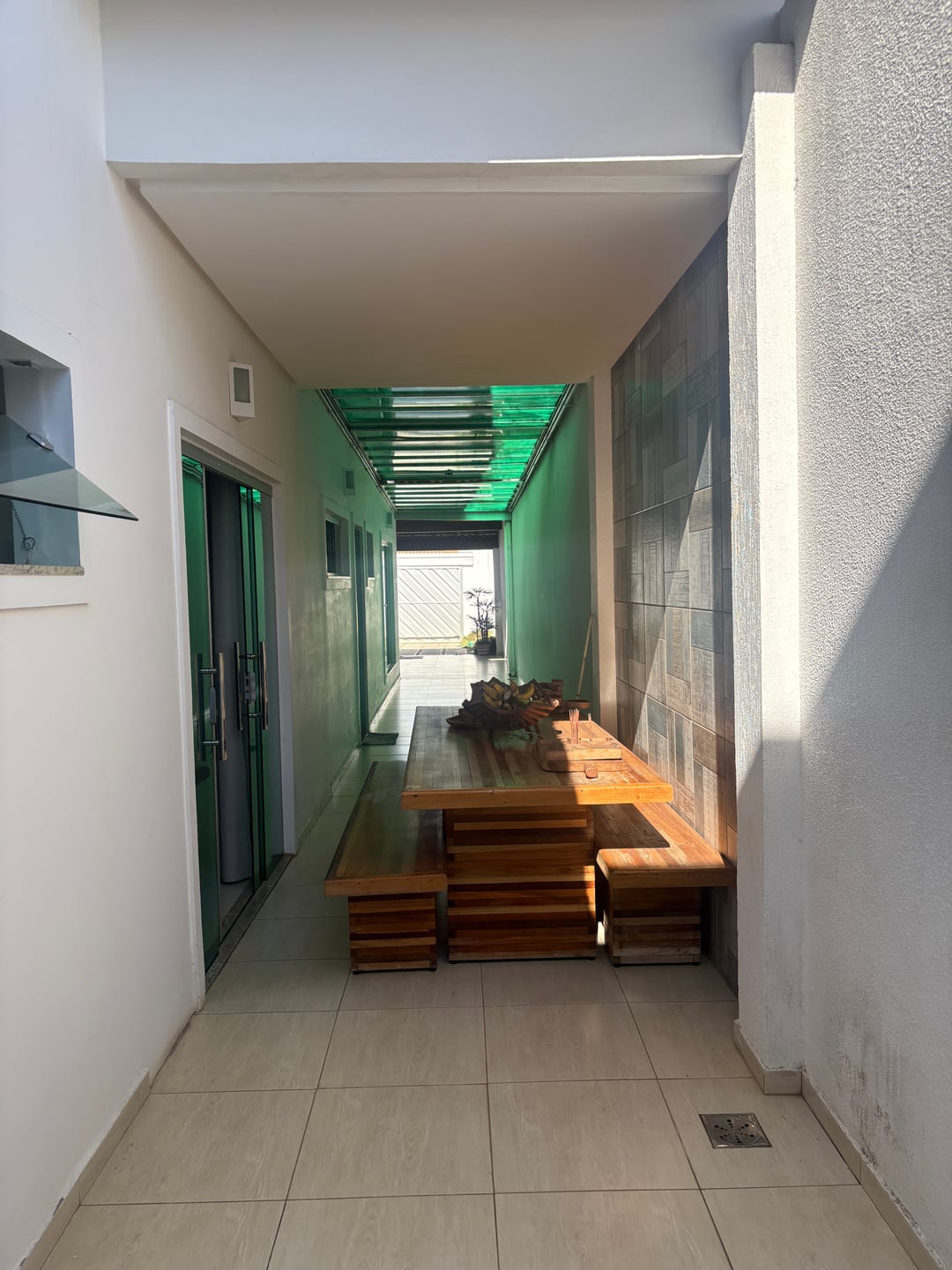 Casa com 3 suítes, piscina + dependência no Ibirapuera Vitória da Conquista Bahia - Ibirapuera, Vitória da Conquista