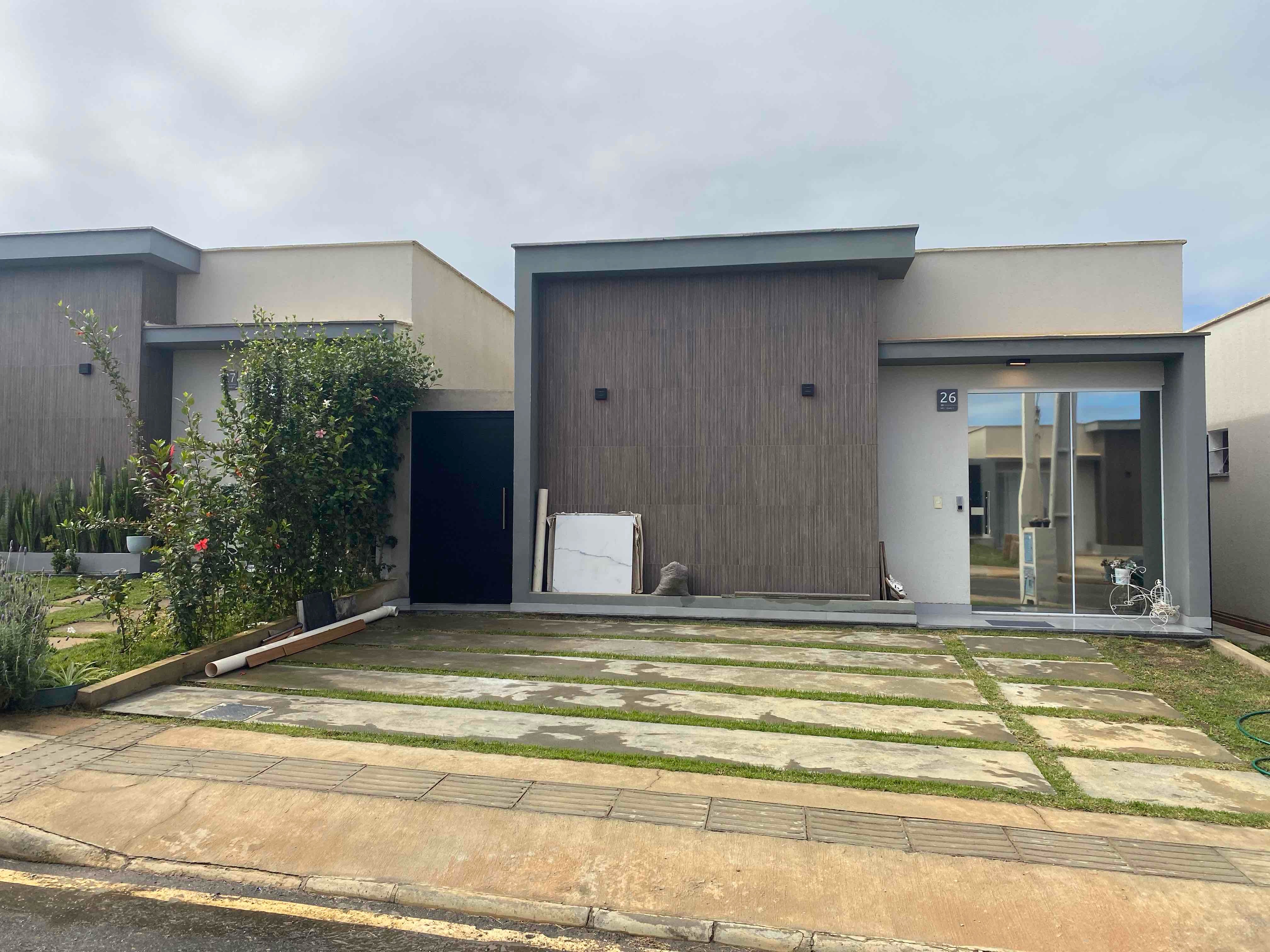Linda casa no Conde 1, 2 quartos com suíte, 2 vagas de garagem, Primavera, Vitória da Conquista, BA - foto 2