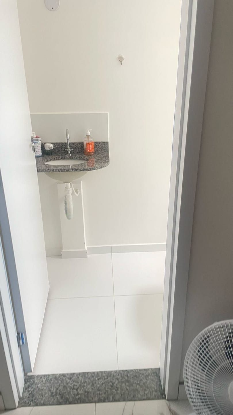 Apartamento térreo de 3 quartos sendo 1 suíte com garden pequeno em condomínio fechado à venda, Candeias, Vitória da Conquista, BA - foto 18