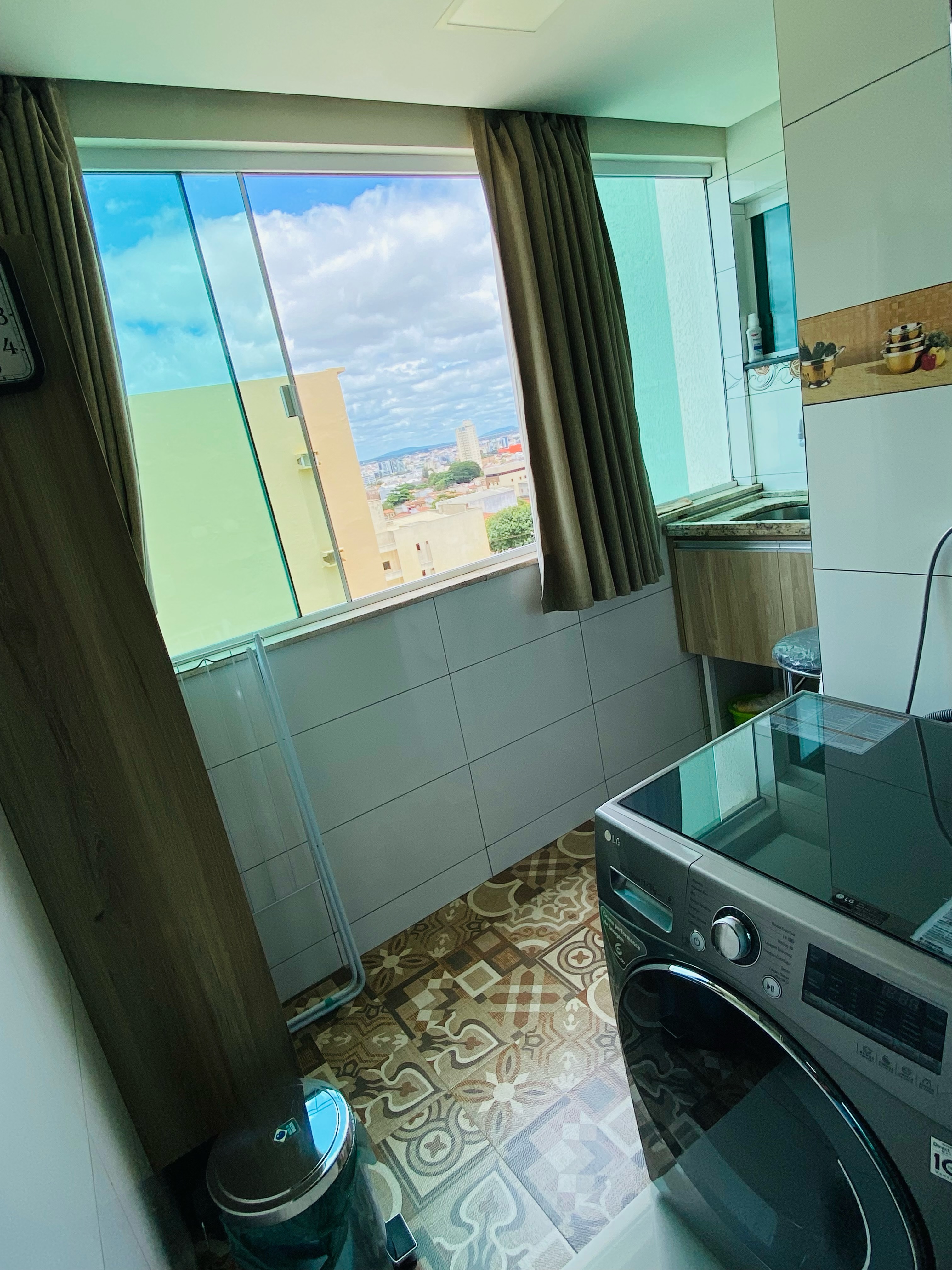Vendo excelente apartamento de 3 quartos sendo 1 suíte, todo mobiliado, 103M² + 2 Elevadores no Candeias, Vitória da Conquista, BA - foto 19