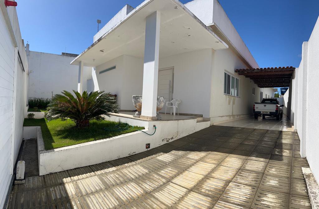 Casa 4 quartos no Centro da cidade com Piscina , 210 m² de área construída, Vitória da Conquista Ba - foto 1
