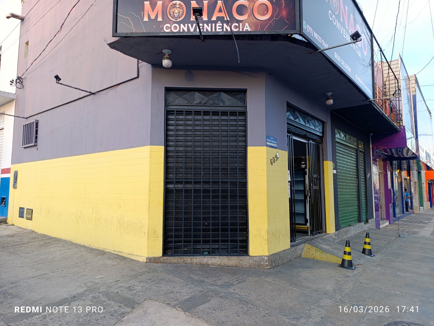 **Aluguel de Ponto Comercial de esquina com Mezanino na Av. Regis Pacheco no Centro – Vitória da Conquista - foto 18