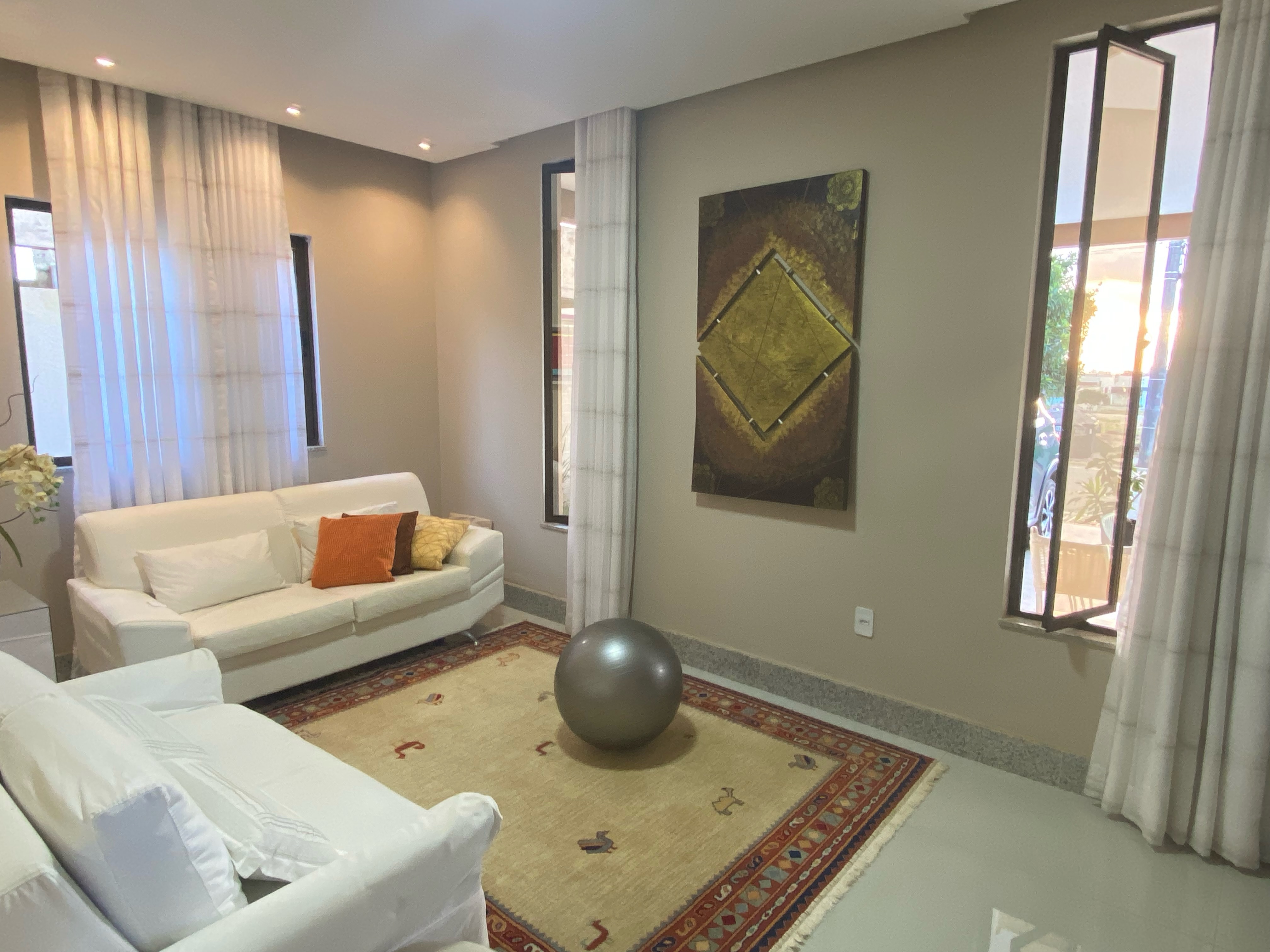 Linda Casa de 4 quartos sendo 3 suítes mais dependência completa e 4 vagas de garagem no Alphaville 1, Vitória da Conquista, BA - foto 19
