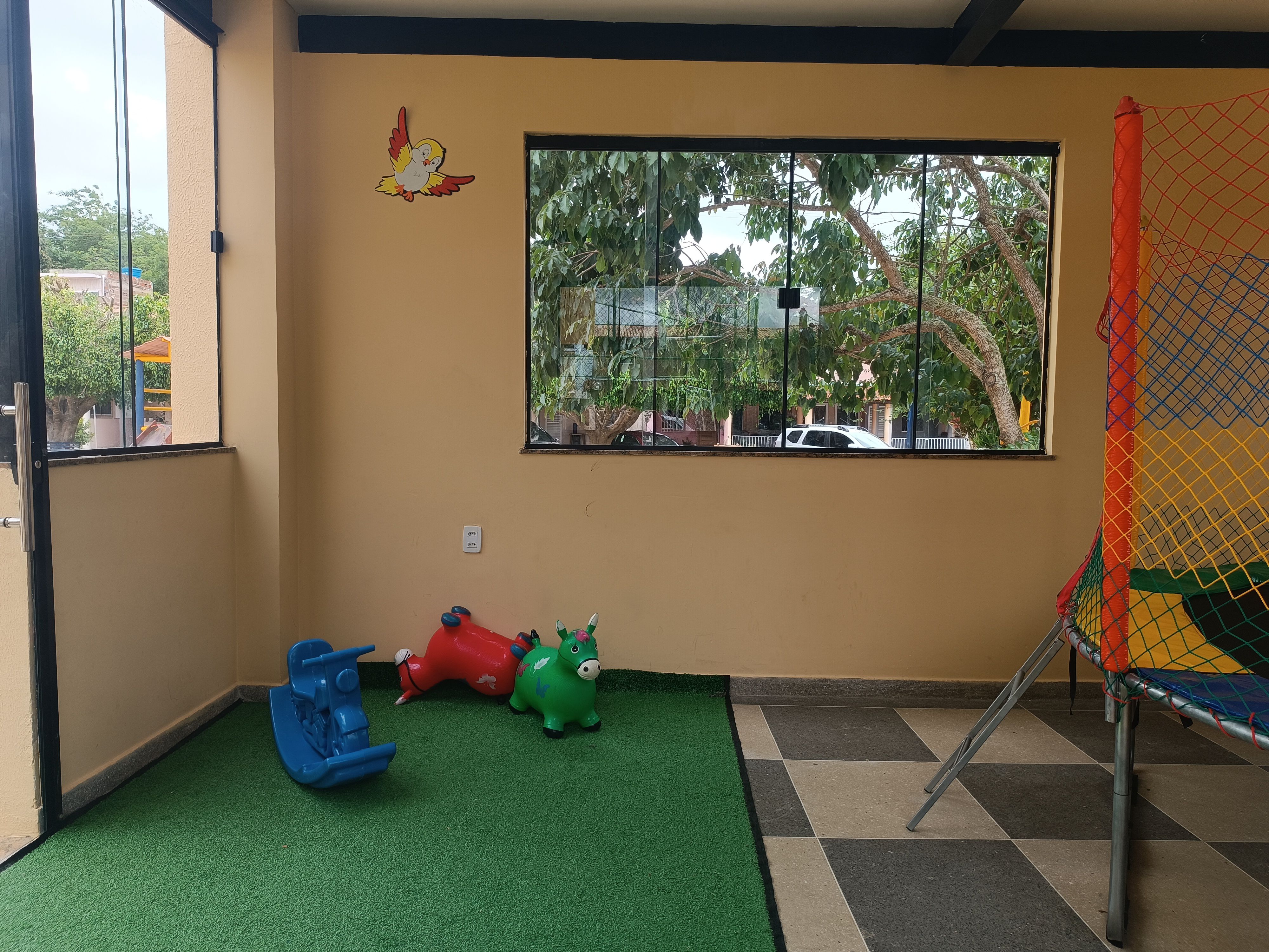 Vendo Vilage de 2 quartos com quintal, garagem coberta em ótima localização para venda na Laura Nunes no bairro Boa Vista, Vitória da Conquista, - foto 19