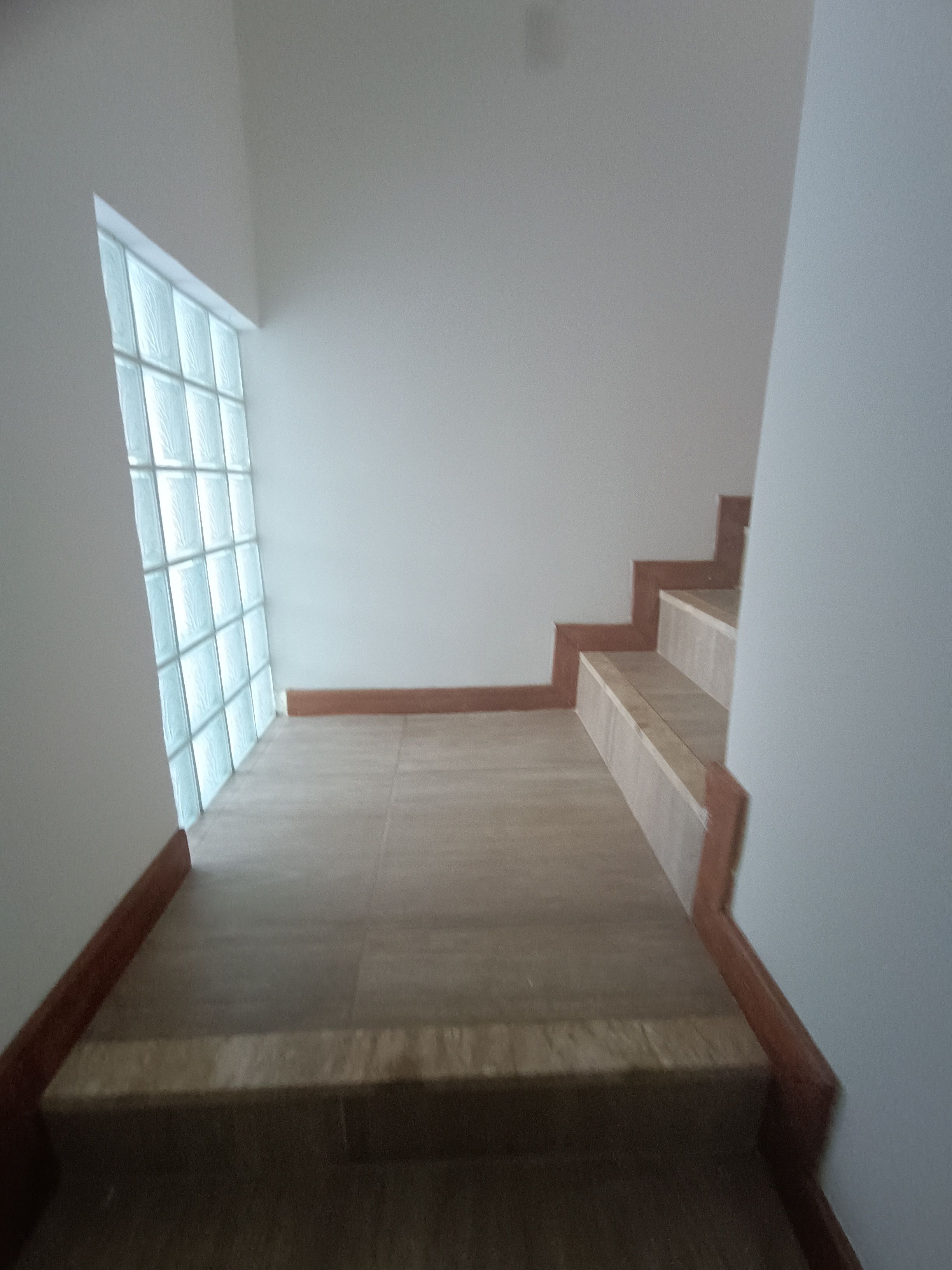 Casa com 4 suites pequeno à Venda, Candeias, Vitória da Conquista, BA - foto 19