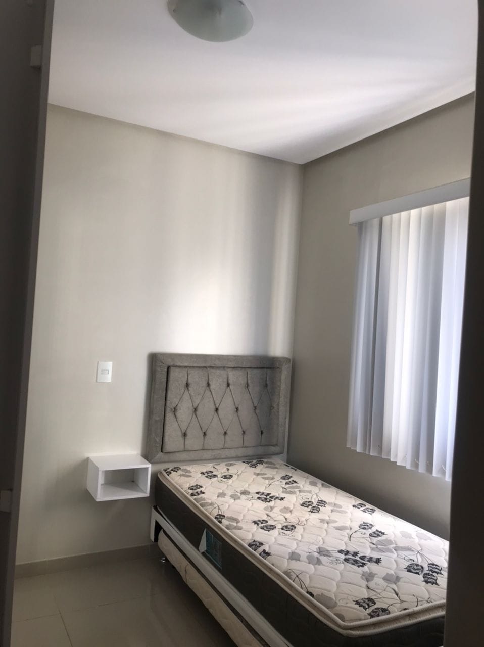 Apartamento mobiliado de 3 quartos sendo 1 suíte para venda, no 3º andar, com  sacada no Candeias  Vitória da Conquista, BA - foto 19