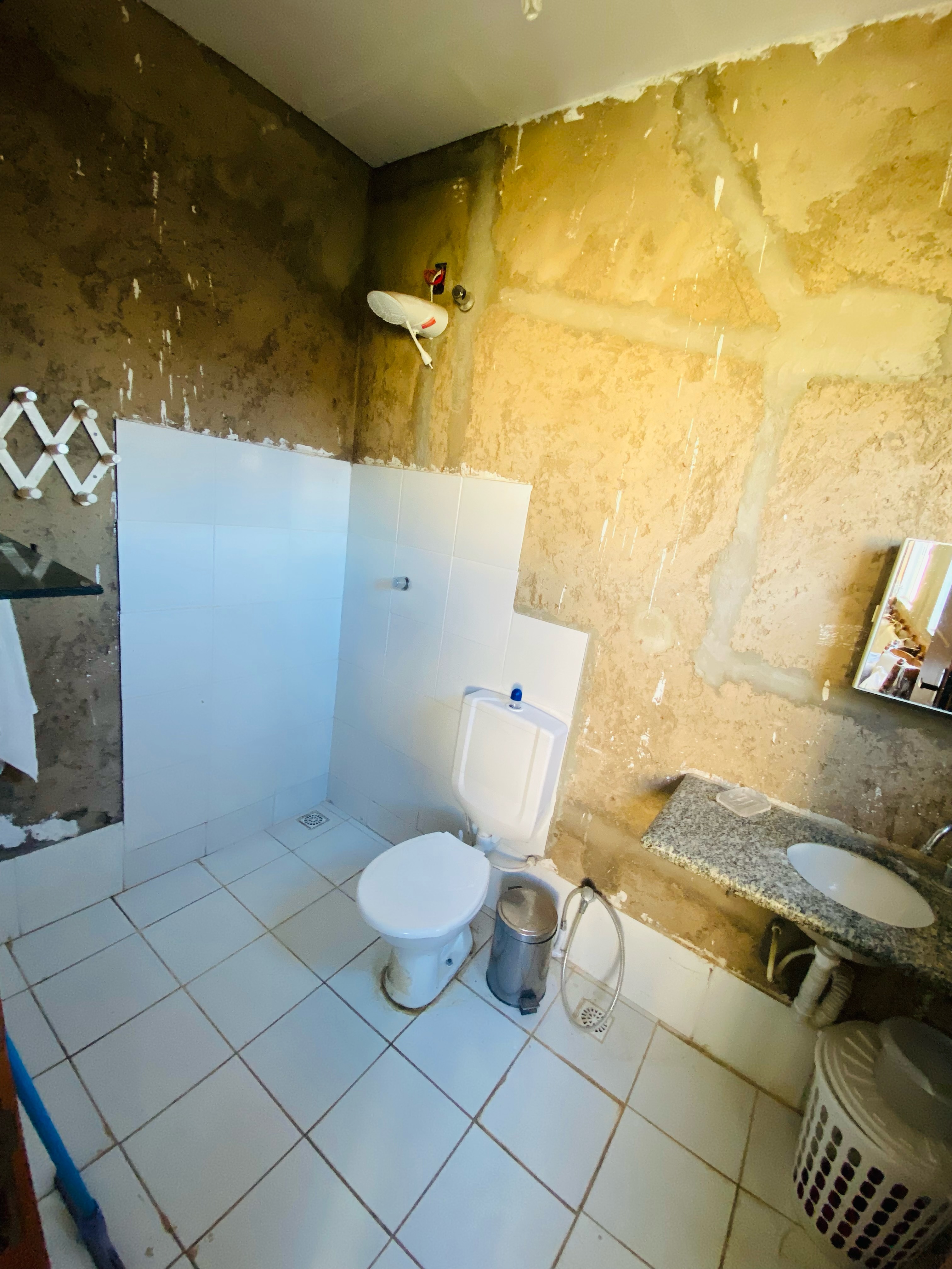Vendo ótima casa duplex de 4 quartos, sendo 3 suítes, garagem para 5 carros,  Vitória da Conquista, BA - foto 18