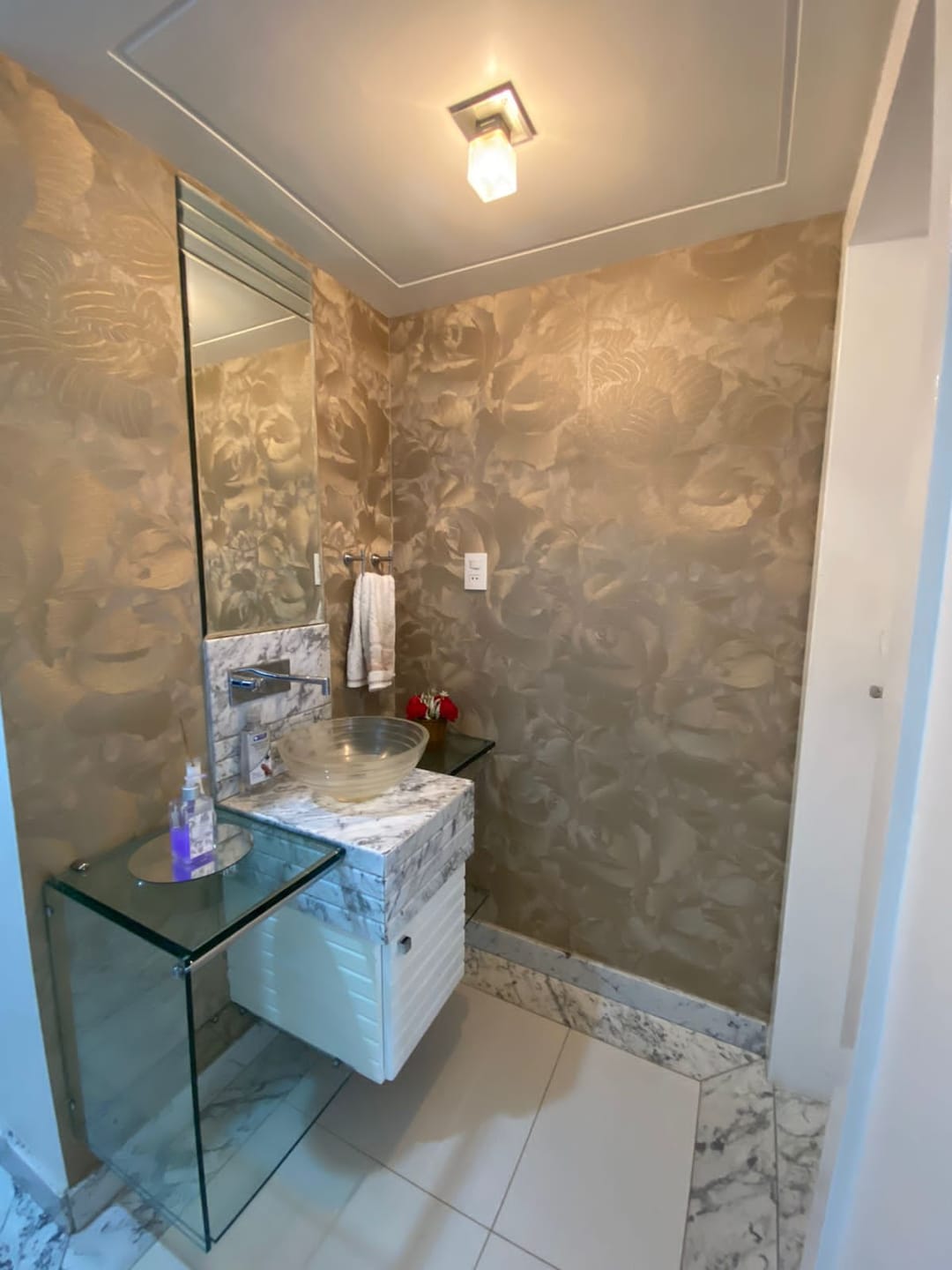 Excelente Apartamento  de 4 quartos sendo 3 suítes + dependência à venda, Candeias, Vitória da Conquista, BA - foto 19