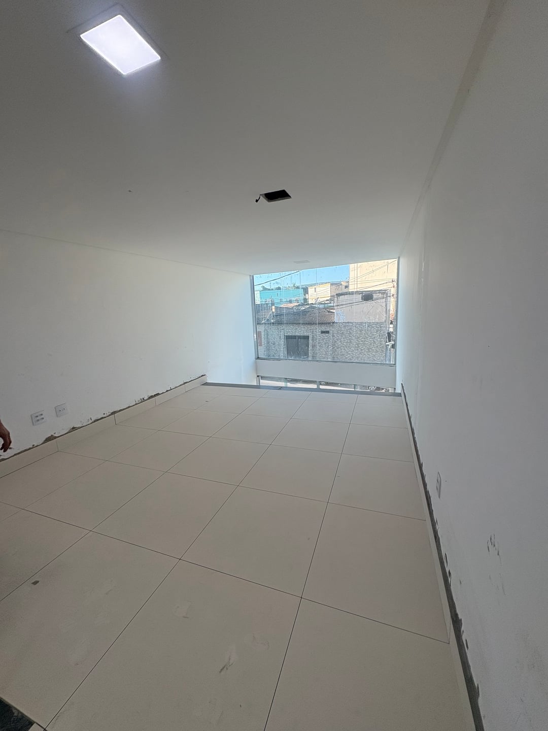 Loja com mezanino próximo à Av. integração, ao lado do Disep no Jurema - foto 19