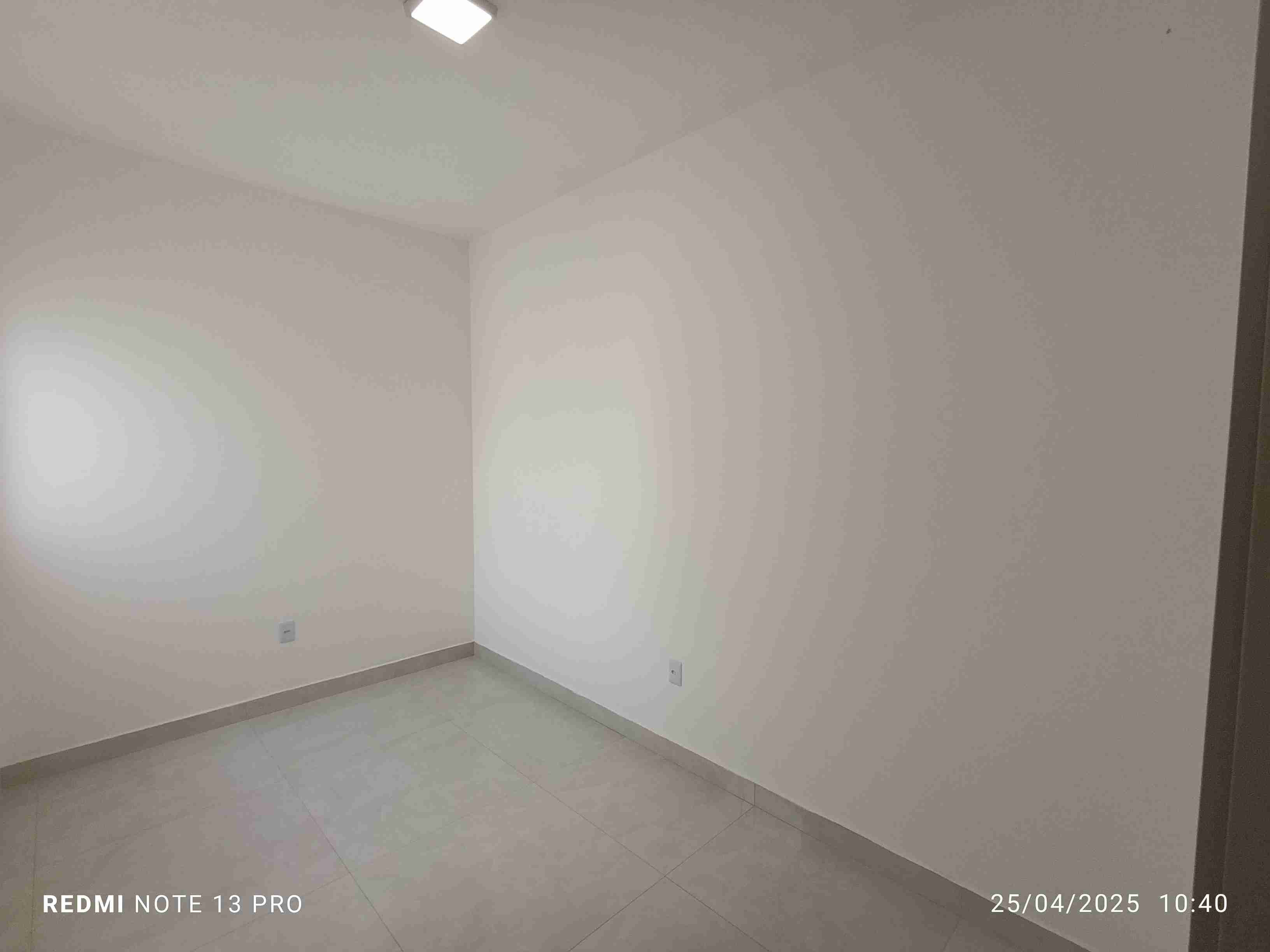 Linda casa nova  de 3 quartos sendo 1 suíte, garagem para 2 carros, acabamento de primeira à Venda, São Pedro, Vitória da Conquista, BA - foto 20