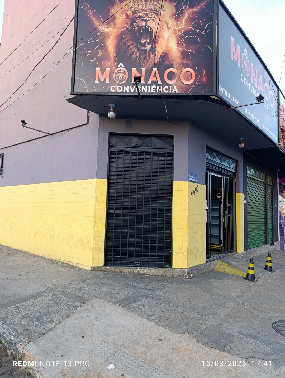 **Aluguel de Ponto Comercial de esquina com Mezanino na Av. Regis Pacheco no Centro – Vitória da Conquista - foto 19