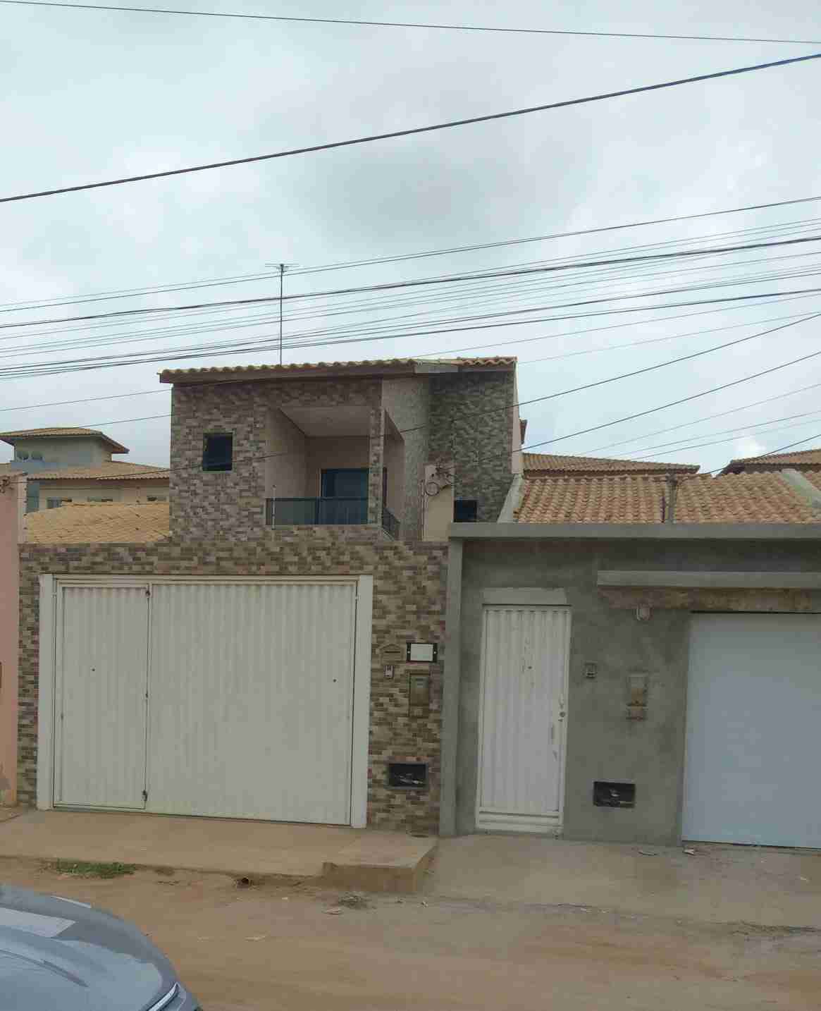 Oportunidade, duplex, com 3 Quartos, 1 Suite localizado em Bairro Nobre , Bairro Felícia, Vitória da Conquista, BA.. - foto 2