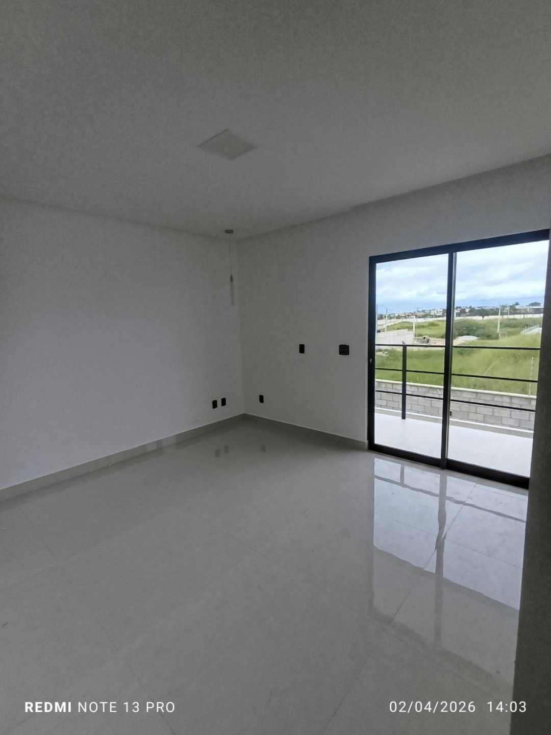 Casa duplex soltas com 3 suítes, sala com 2 ambientes, lavabo, garagem coberta para 2 carros, Alto da Boa Vista, Vitória da Conquista, BA - foto 17