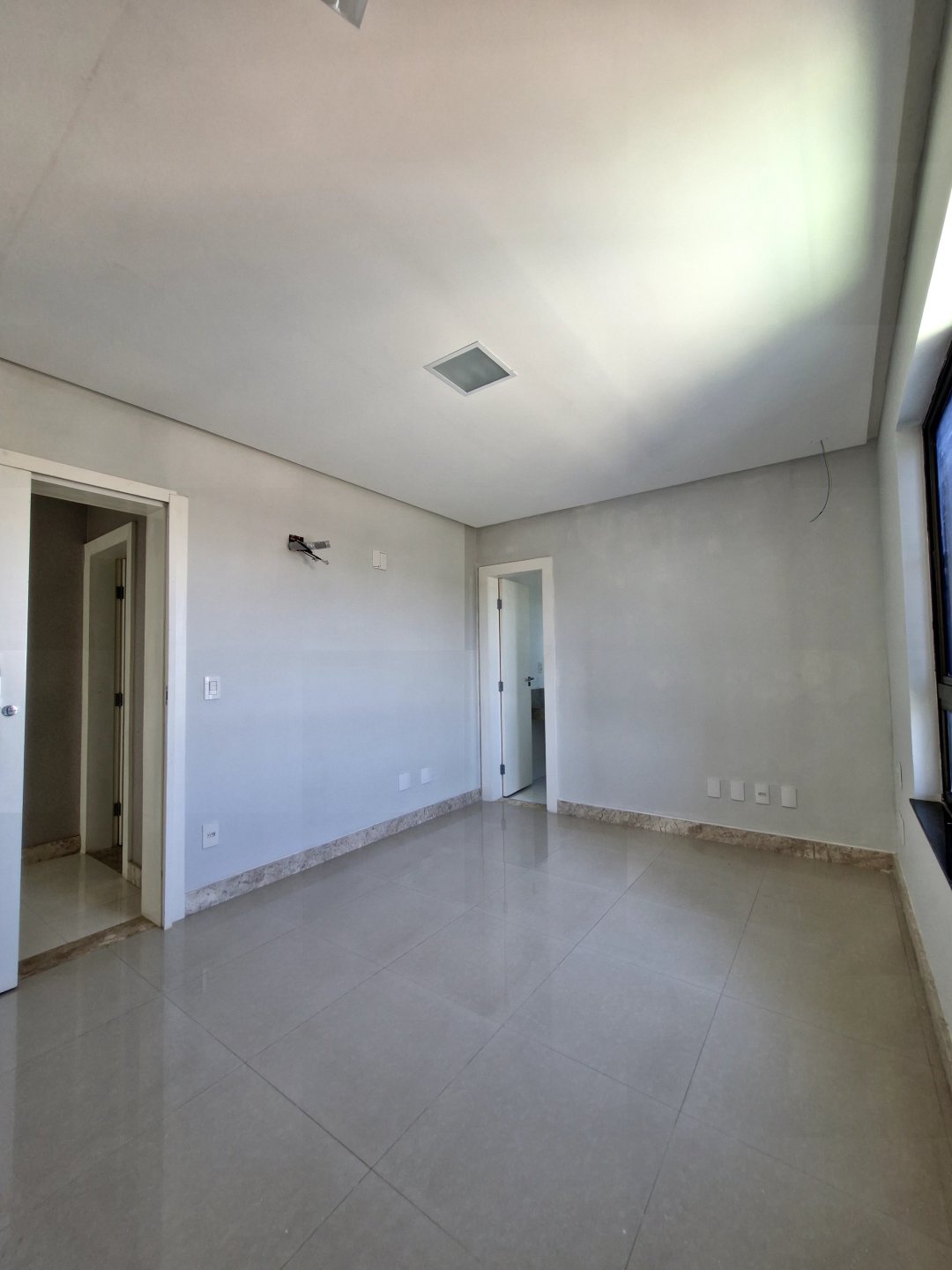 Apartamento Alto padrão 185m² à 15 metros da Olivia Flores - foto 19