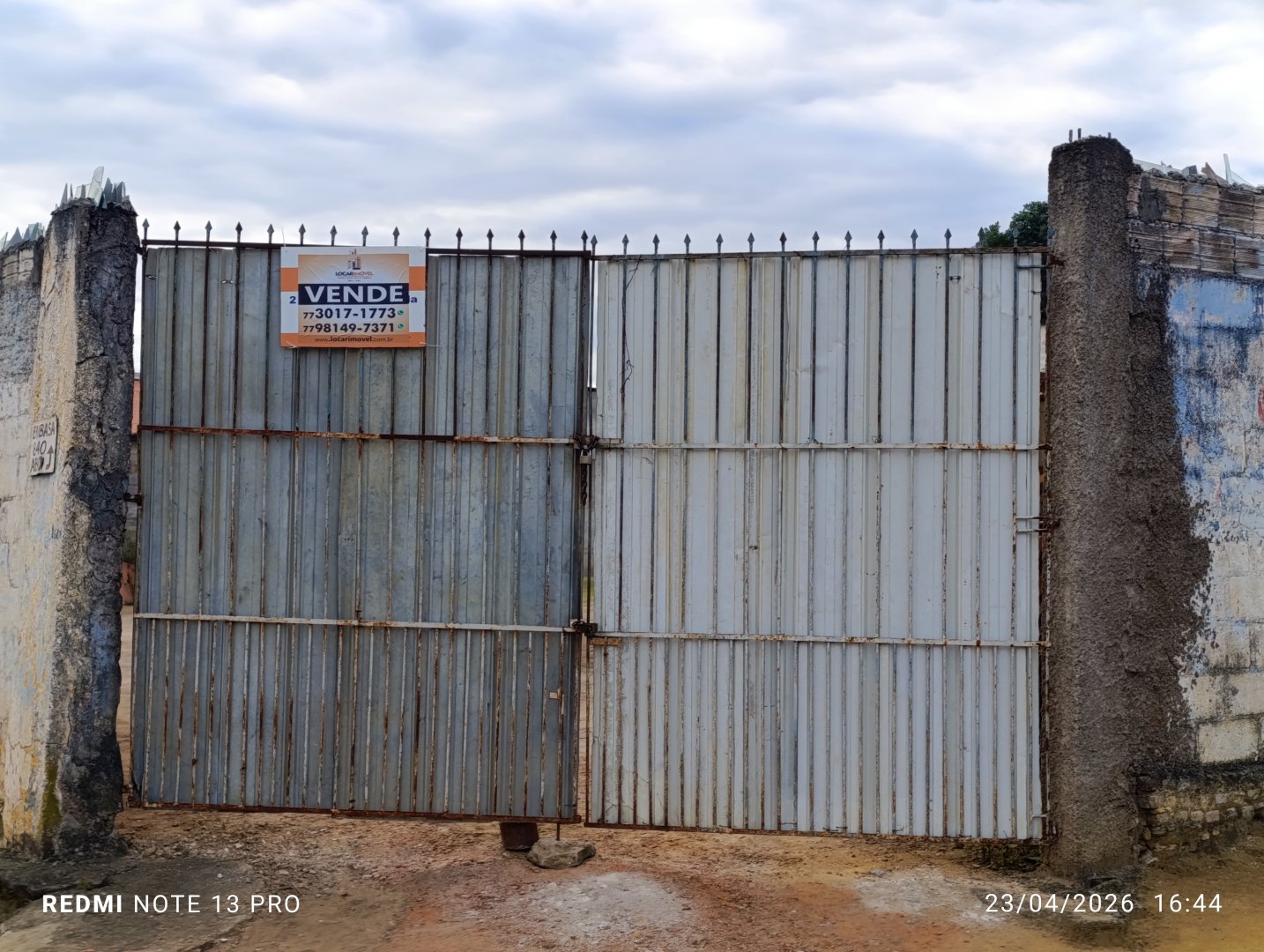 Terreno na Av. Pará esquina, parte de cima, esquina com a Av. Paramirim. 3 terrenos urbanos com 300 m² cada, 30 x 30 num total de 900 m², Bairro - foto 19