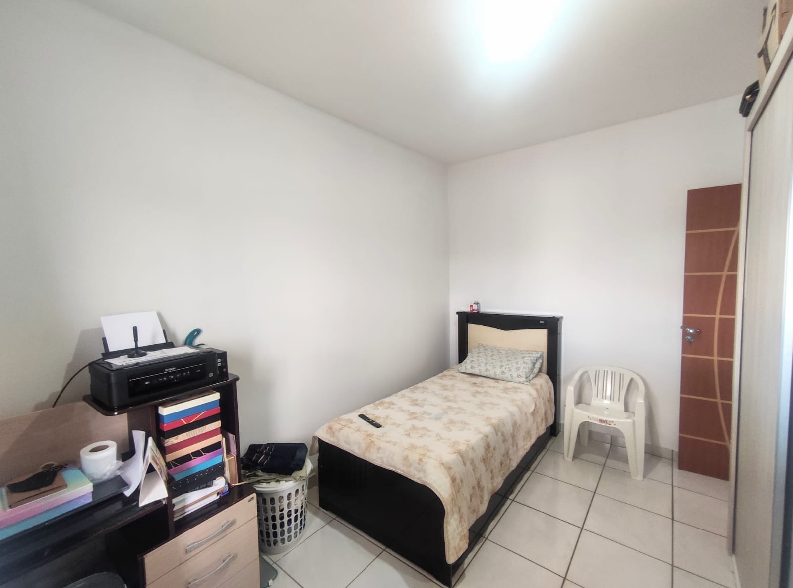 Casa Duplex (solta) com 5/4 sendo 1 suíte, com garagem para 4 carros no Bairro Felícia na região do Shopping Conquista Sul  Vitória da Conquista - foto 20