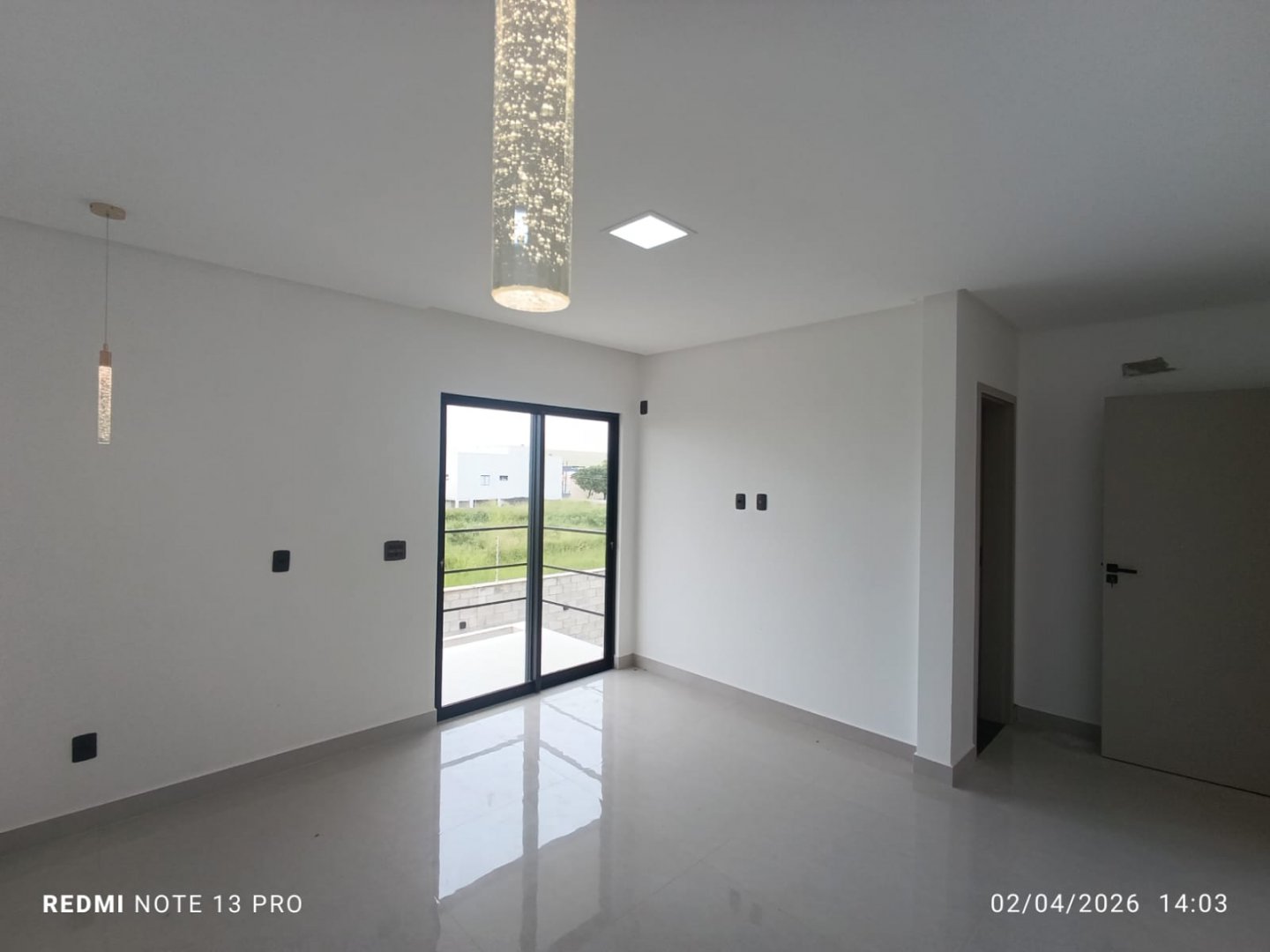 Casa duplex soltas com 3 suítes, sala com 2 ambientes, lavabo, garagem coberta para 2 carros, Alto da Boa Vista, Vitória da Conquista, BA - foto 18