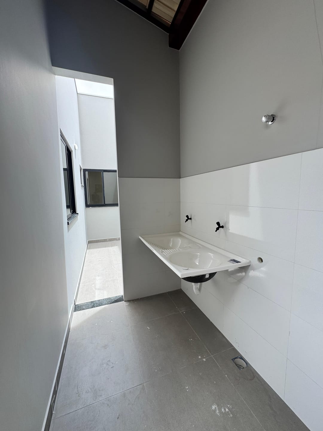 Excentente casa moderna nova podendo financiar, 3 quartos sendo 1 suíte, área gourmet, garagem para até 3 carros à venda, Felícia, Vitória da Con - foto 20