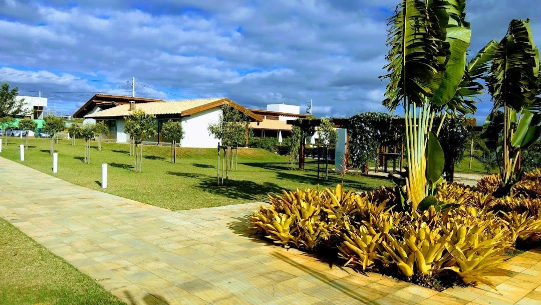 Casa com 4 suítes, piscina com hidromassagem e garagem para 4 carros à venda, no Alphaville,  Vitória da Conquista, BA - foto 21