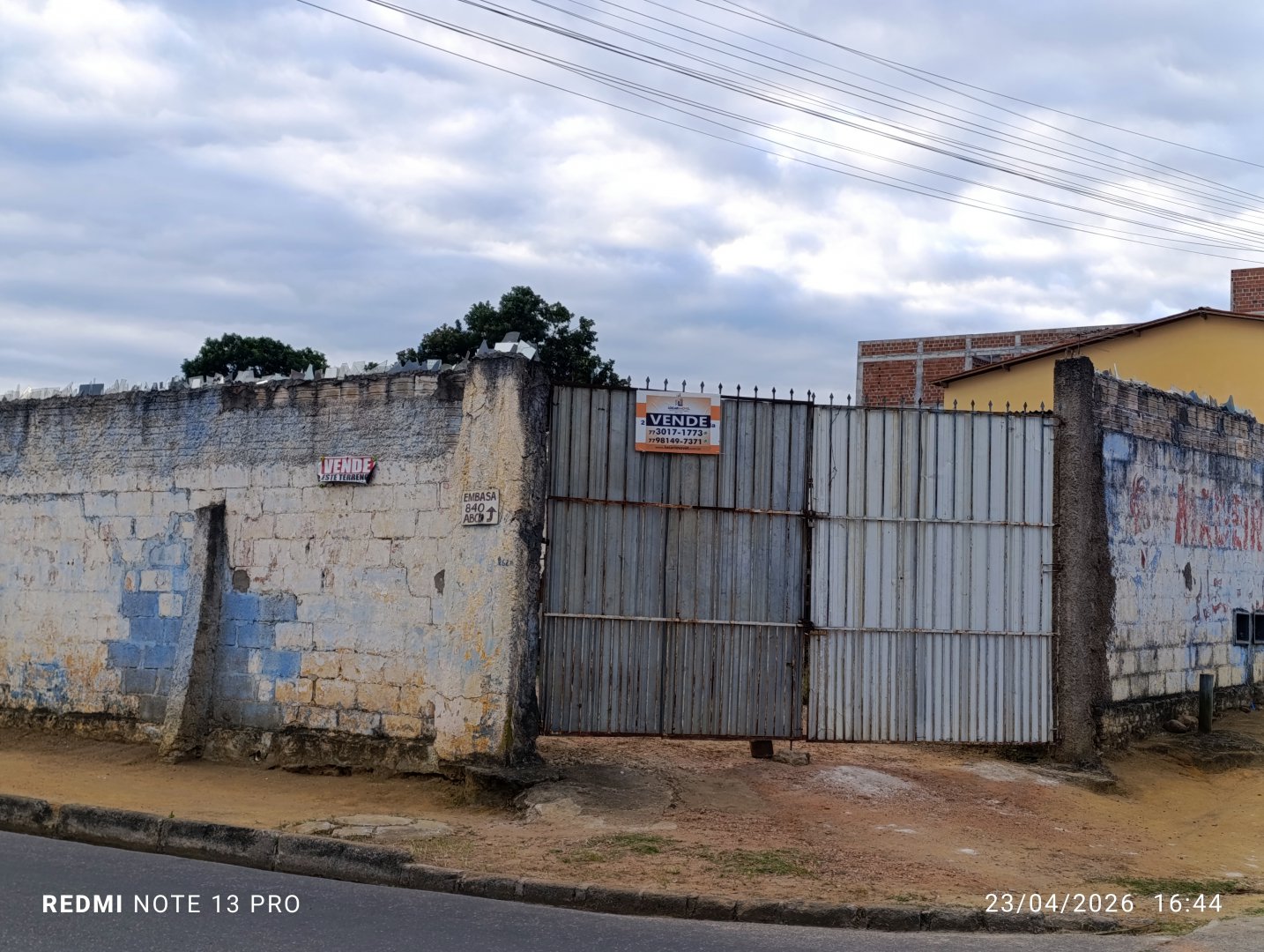 Terreno na Av. Pará esquina, parte de cima, esquina com a Av. Paramirim. 3 terrenos urbanos com 300 m² cada, 30 x 30 num total de 900 m², Bairro - foto 20