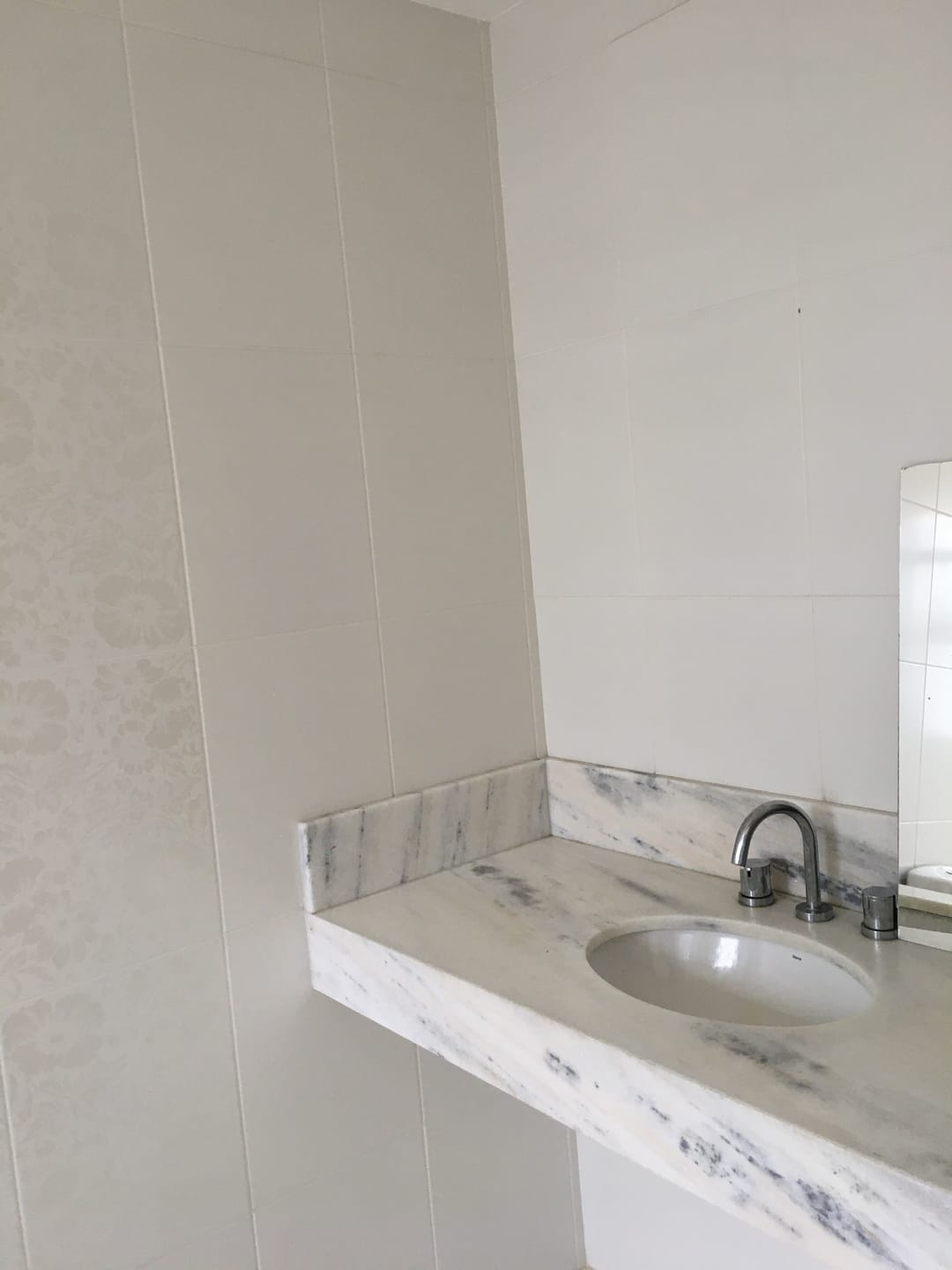 Vendo amplo apartamento de 3 quartos com 2 suítes, 3 vagas de garagem, 136M², área de lazer completa com piscina aquecida, próximo a Fainor no Ca - foto 21