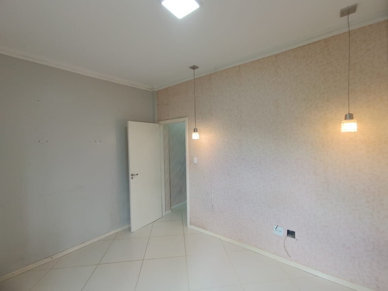 Excelente apartamento de 2 quartos sendo 1 suíte de 1ª andar com planejados na cozinha e quartos para venda ou locação, Candeias, Vitória da Conq - foto 21