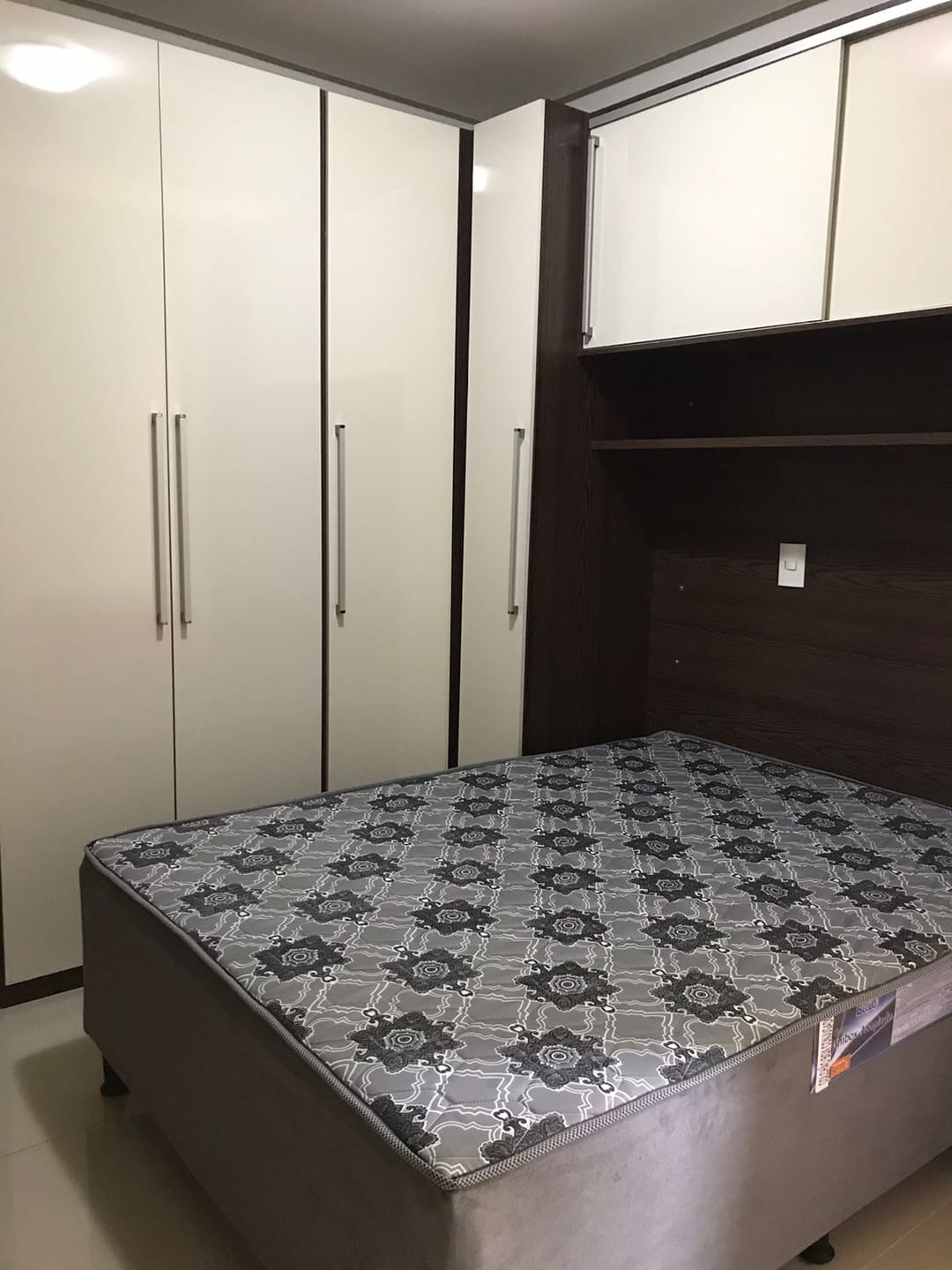 Apartamento mobiliado de 3 quartos sendo 1 suíte para venda, no 3º andar, com  sacada no Candeias  Vitória da Conquista, BA - foto 22
