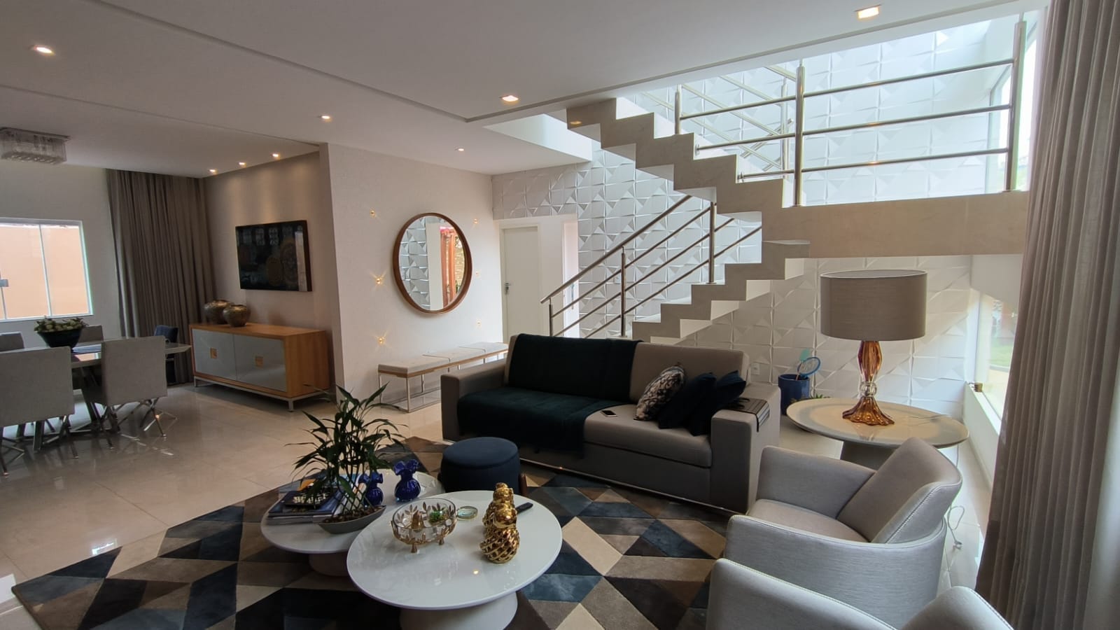 Casa Alto Padrão recém construída com 247 m² de área útil próximo de Faculdades no Bairro Candeias em Vitória da Conquista - BA - foto 22