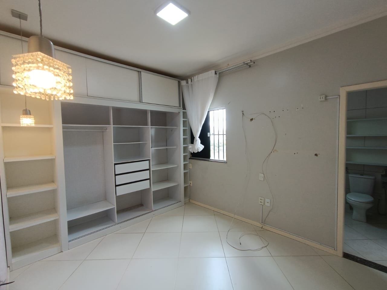 Excelente apartamento de 2 quartos sendo 1 suíte de 1ª andar com planejados na cozinha e quartos para venda ou locação, Candeias, Vitória da Conq - foto 22