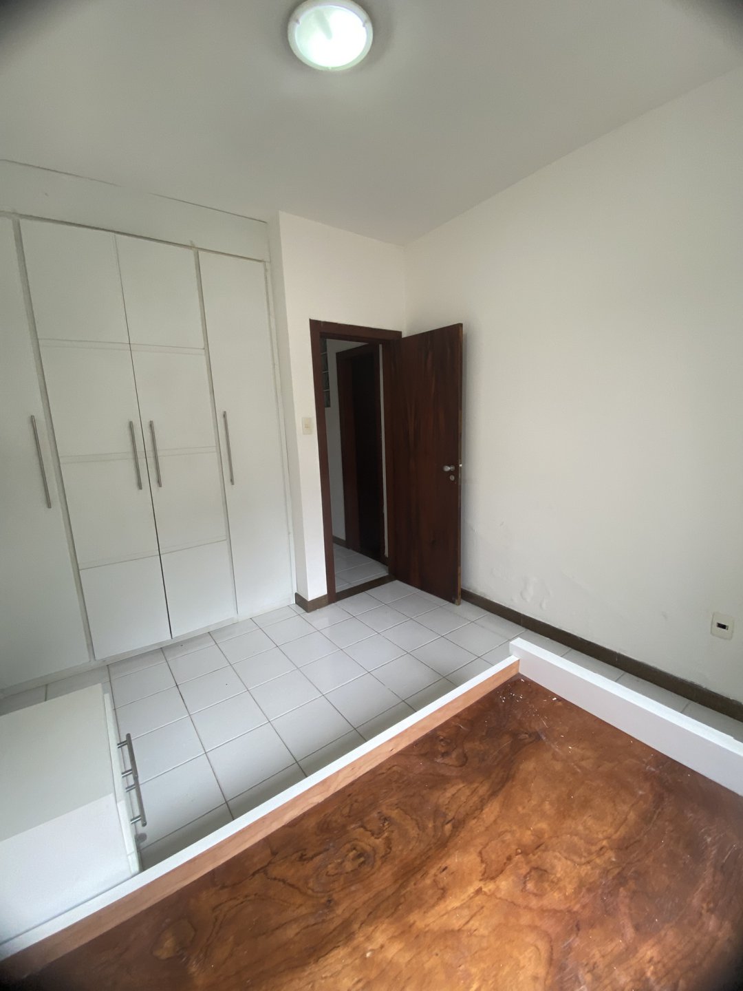 Excelente Apartamento 1º andar, 3/4 com suite, para Locação – Edifício Portal Brasil, Bairro Candeias, em Vitória da Conquista, Bahia - foto 22