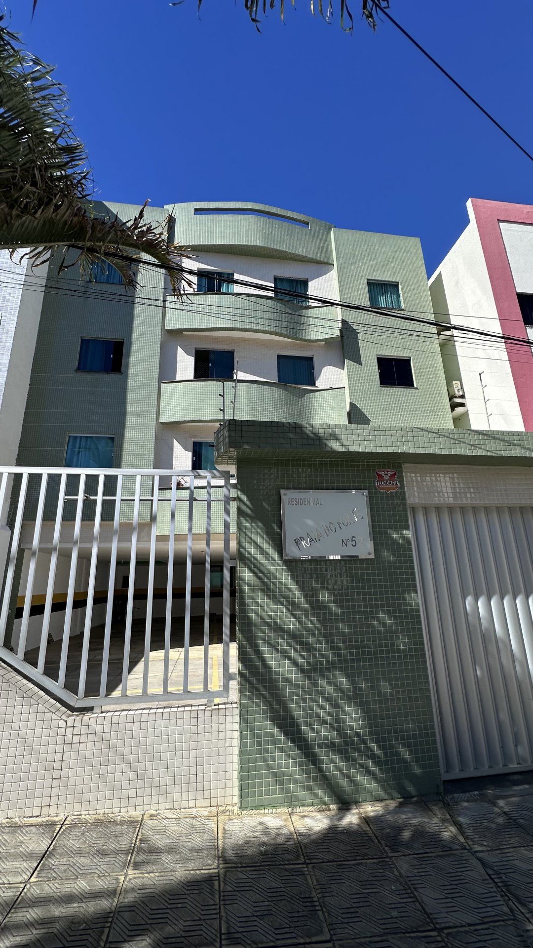 Apartamento no candeias atrás da Fainor 2 quartos sendo 1 suíte,  com planejados no apartamento todo, Candeias, Vitória da Conquista BA - foto 2