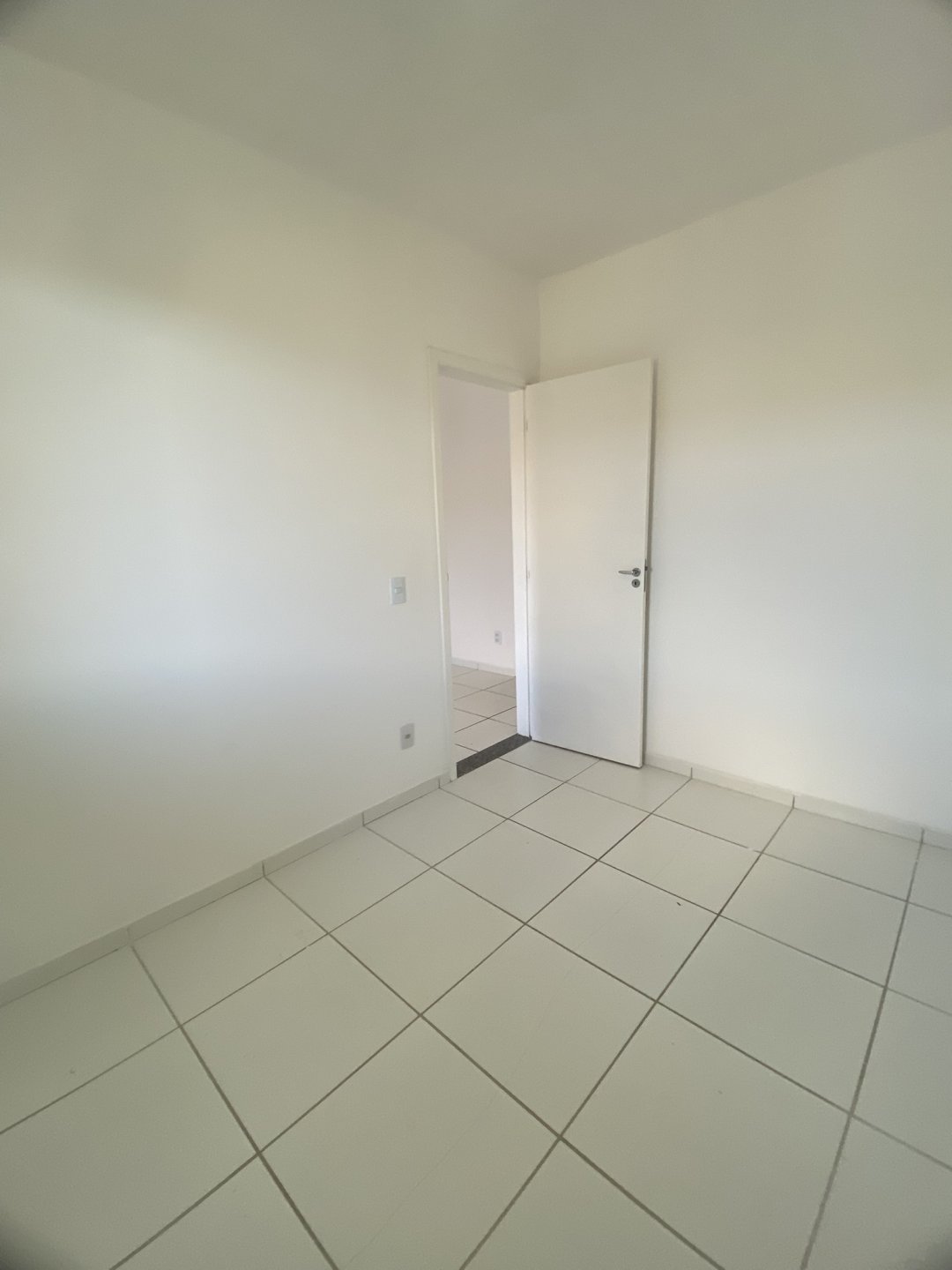 Apartamento para locação, no 1º andar, com 2/4 sendo 1 suite, Bairro Primavera, em Vitória da Conquista - Bahia - foto 23