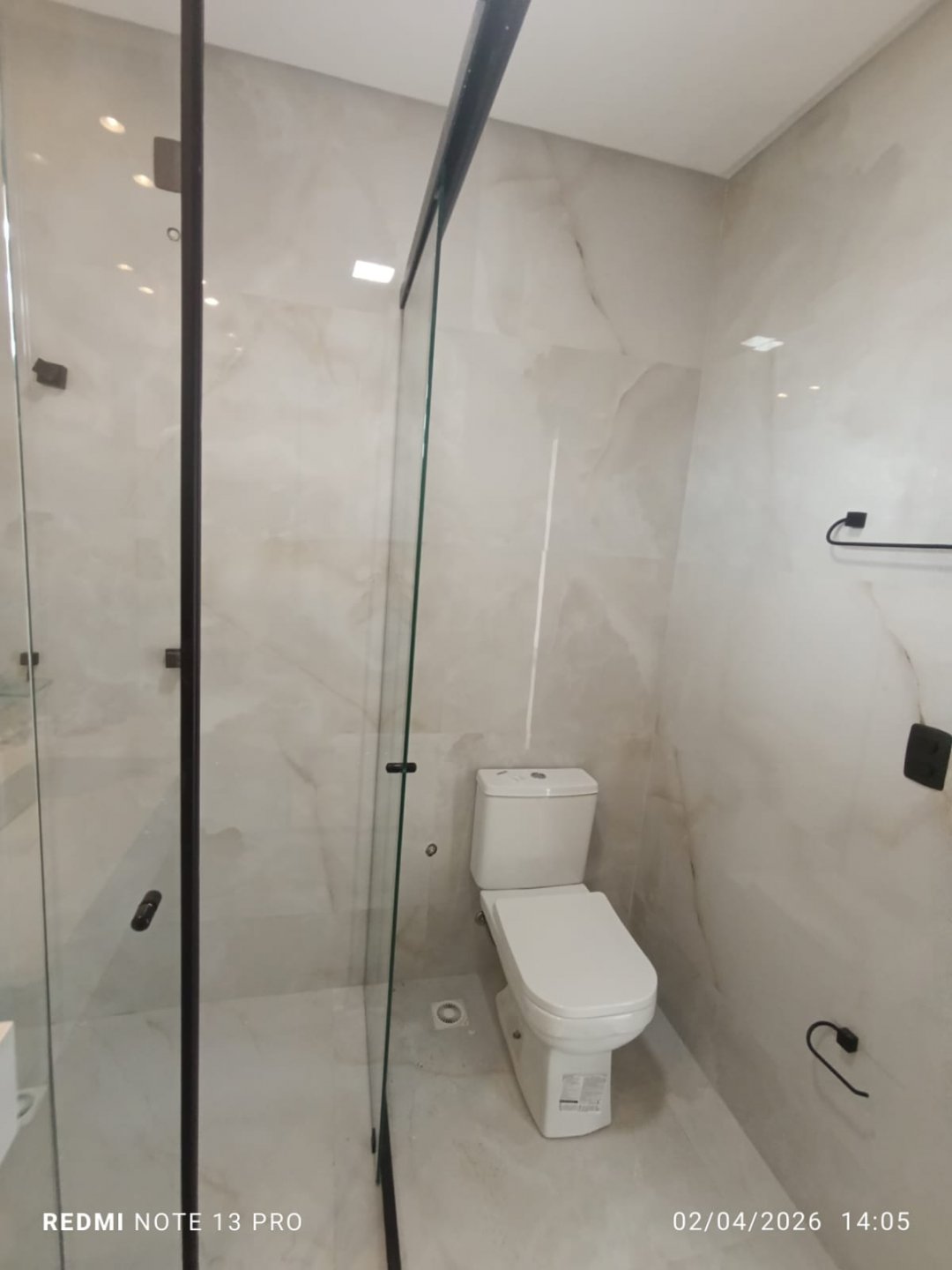 Casa duplex soltas com 3 suítes, sala com 2 ambientes, lavabo, garagem coberta para 2 carros, Alto da Boa Vista, Vitória da Conquista, BA - foto 21