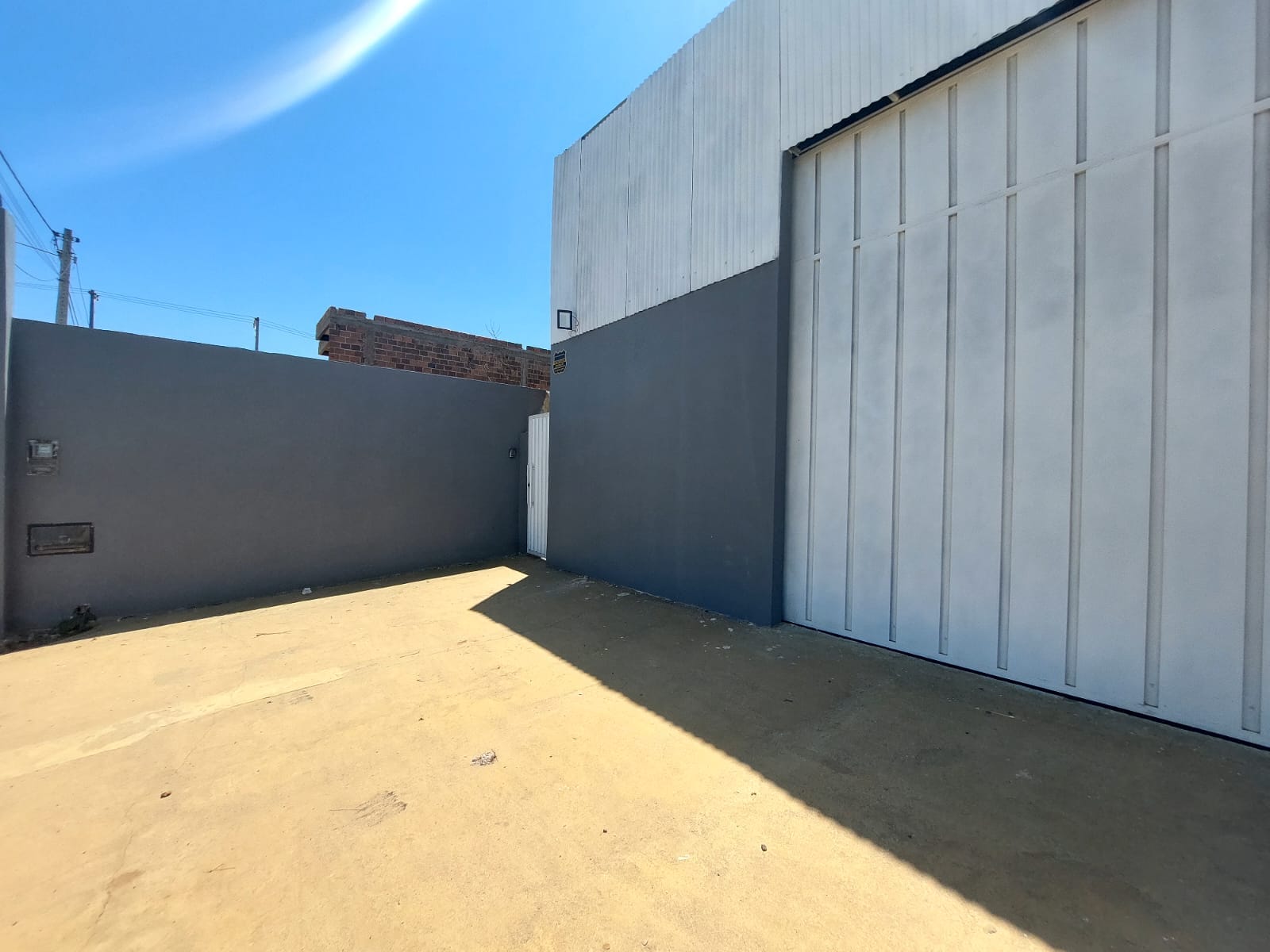 2 Galpões juntos para locação/venda no Primavera dentro do do anel viário, galpão com 450 m² construída e terreno de 540 m² possui um pátio cober - foto 3