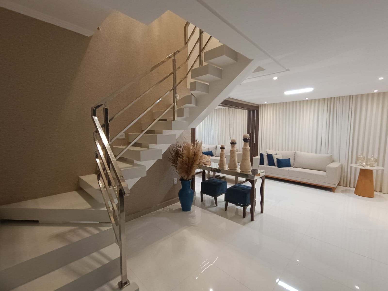 Casa com 5 quartos sendo 3 suítes, área gourmet com jacuzzi, piscina aquecida, em Bairro Boa Vista, Vitória da Conquista, BA - foto 24