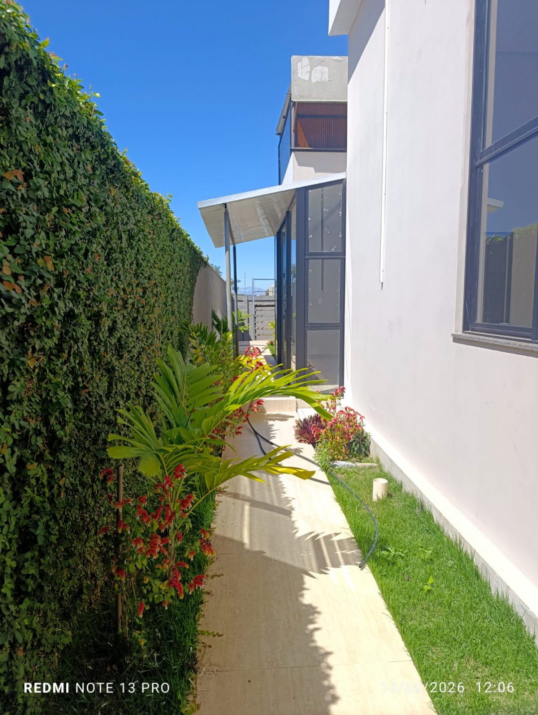 Casa nova com 3 suites+ área gourmet + terraço+dependência completa em condomínio fechado no Recreio, Vitória da Conquista - foto 2