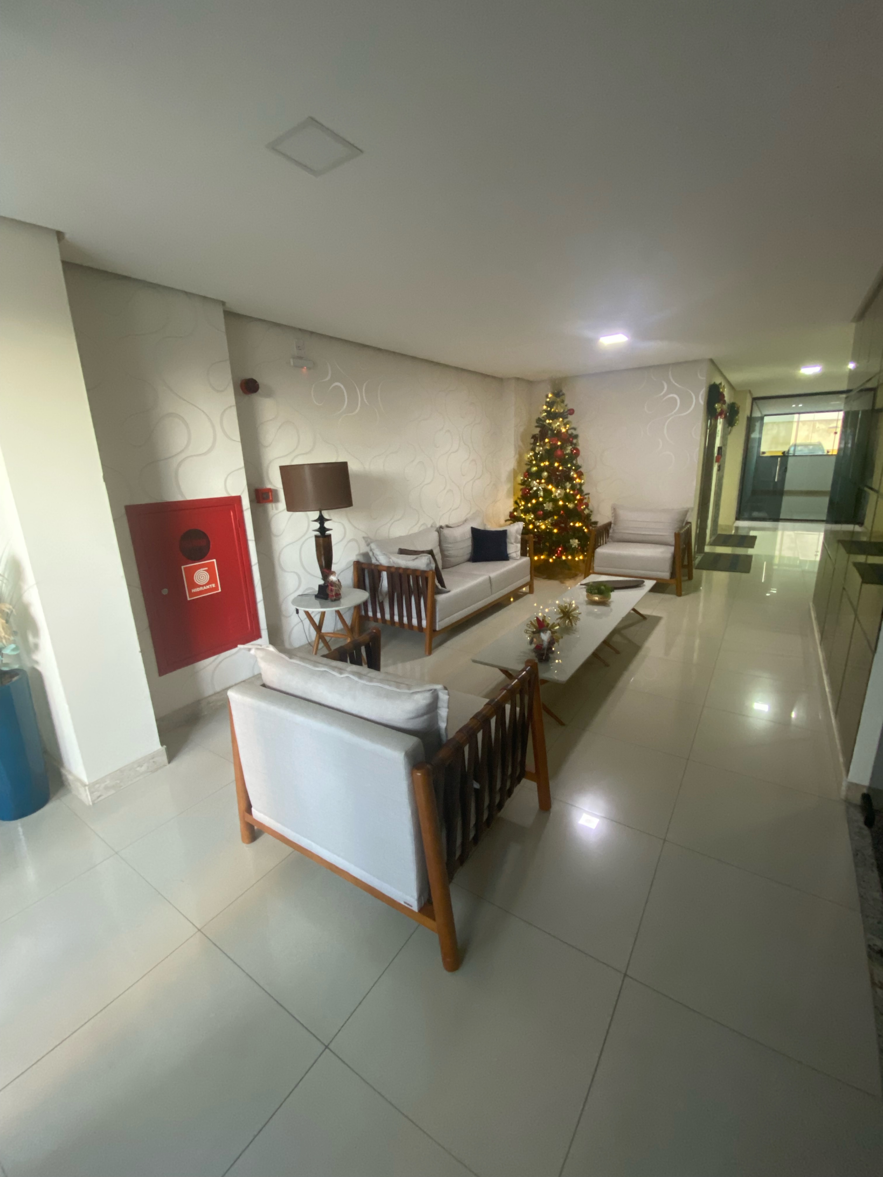 Excelente Apartamento no Residencial Raimundo Santana, 3 quartos com suíte e 2 vagas de garagem à Venda, Candeias, Vitória da Conquista, BA - foto 24