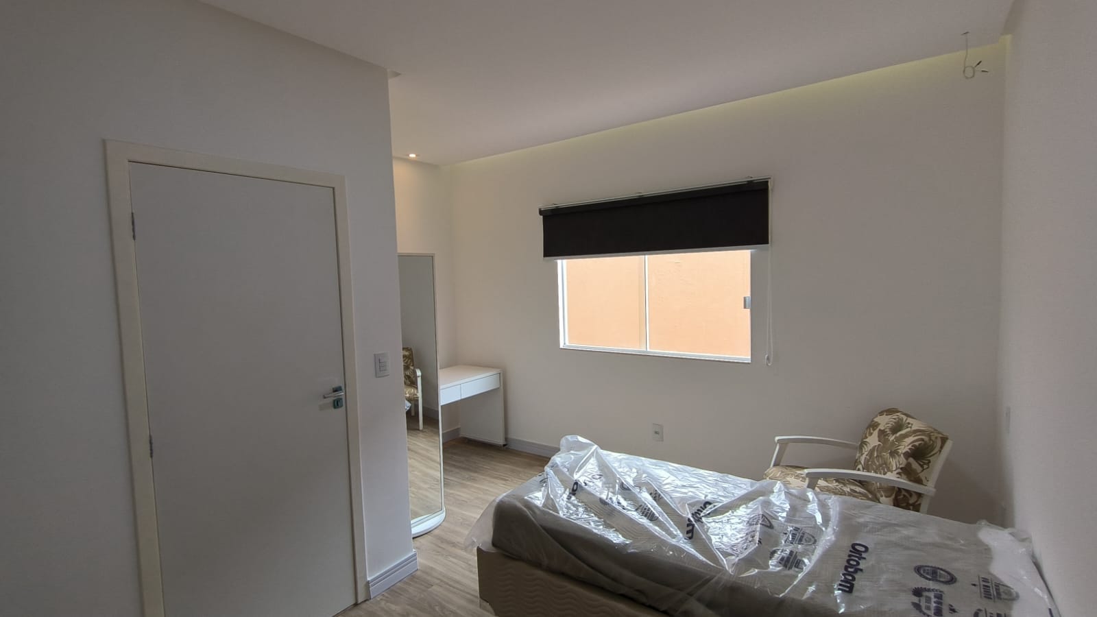 Casa Alto Padrão recém construída com 247 m² de área útil próximo de Faculdades no Bairro Candeias em Vitória da Conquista - BA - foto 24