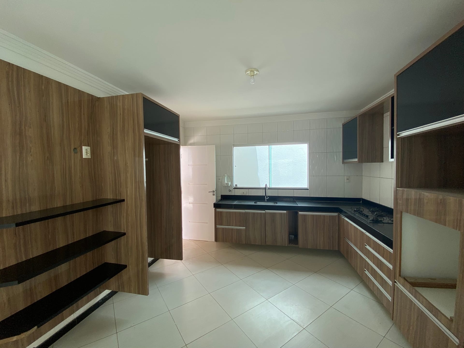 Casa com 5 quartos, com suite e closet, para venda, Urbis 6, Vitória da Conquista, BA - foto 24