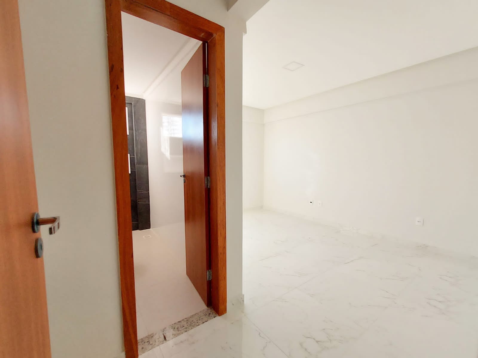 Apartamento para aluguel,  3 quartos sendo 1 suíte, excelente acabamento, com armários planejados, próximo a Fainor, Av. Brasil e Av. Luis Eduard - foto 24