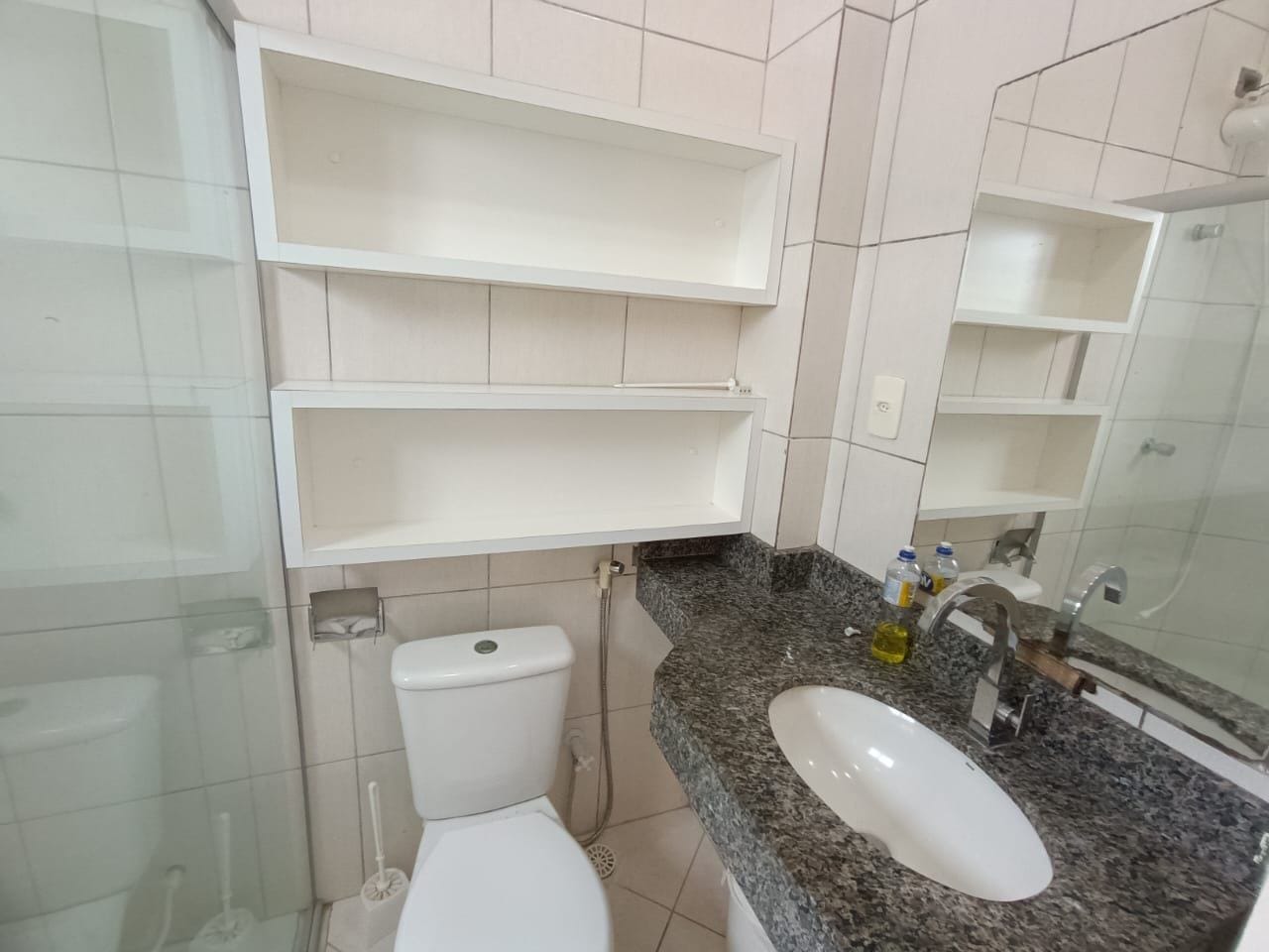 Excelente apartamento de 2 quartos sendo 1 suíte de 1ª andar com planejados na cozinha e quartos para venda ou locação, Candeias, Vitória da Conq - foto 23
